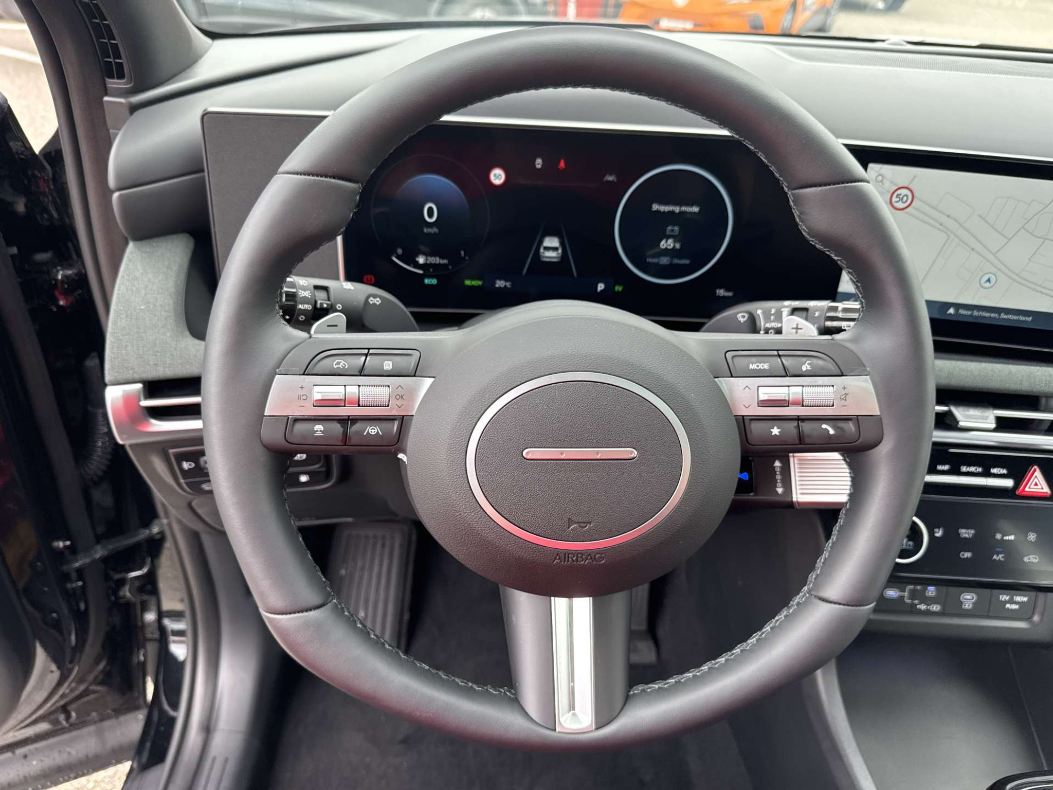 listing desktop thumbnail image 15