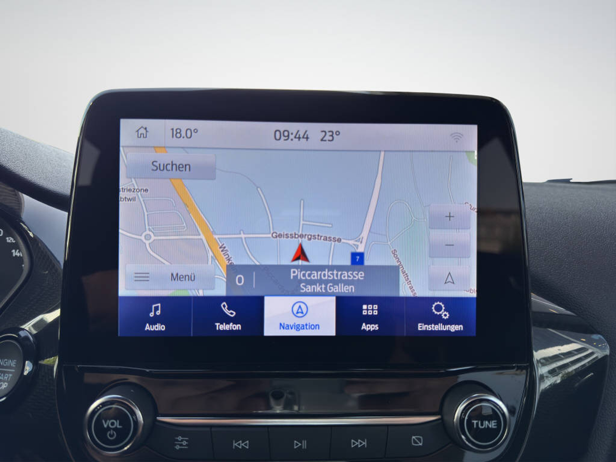 listing desktop thumbnail image 13