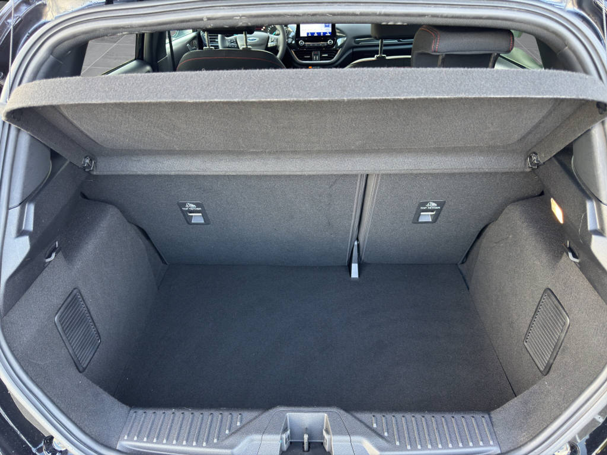 listing desktop thumbnail image 12