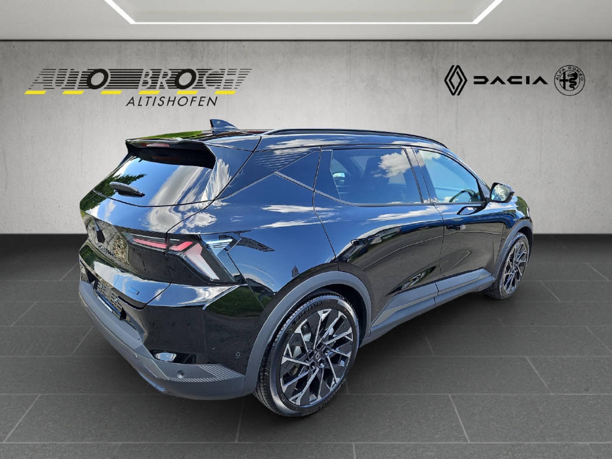 listing desktop thumbnail image 2