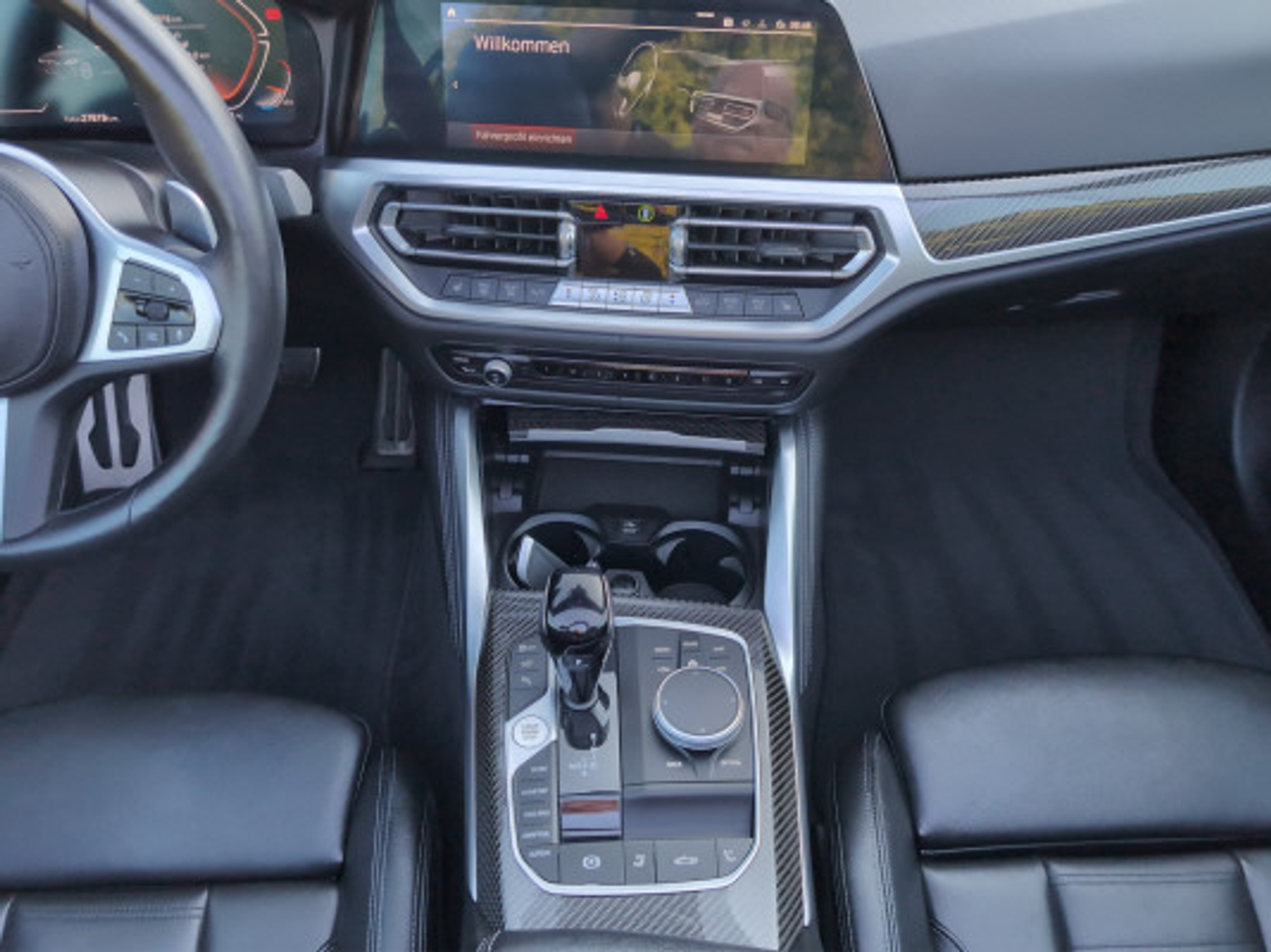 listing desktop thumbnail image 11