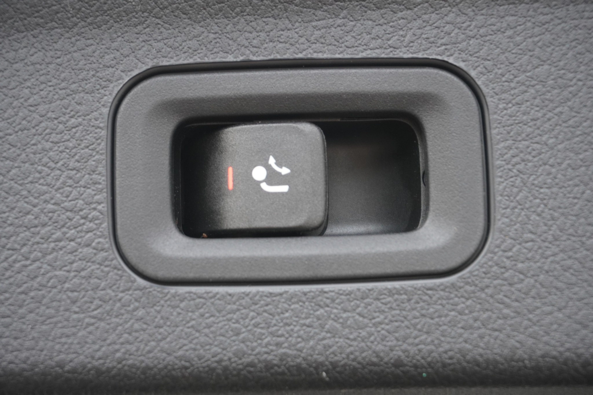 listing desktop thumbnail image 24