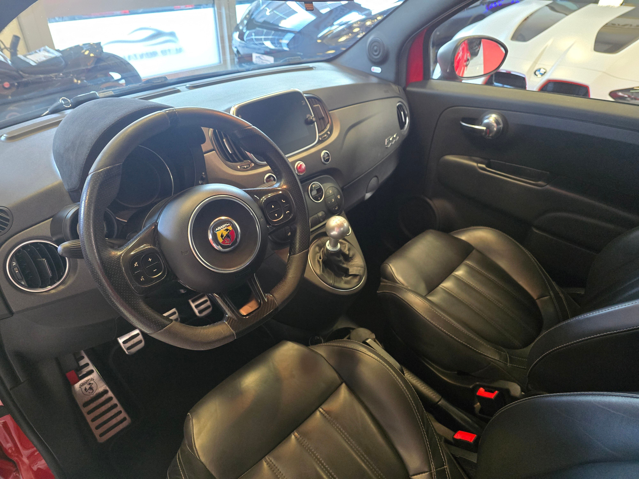 listing desktop thumbnail image 9