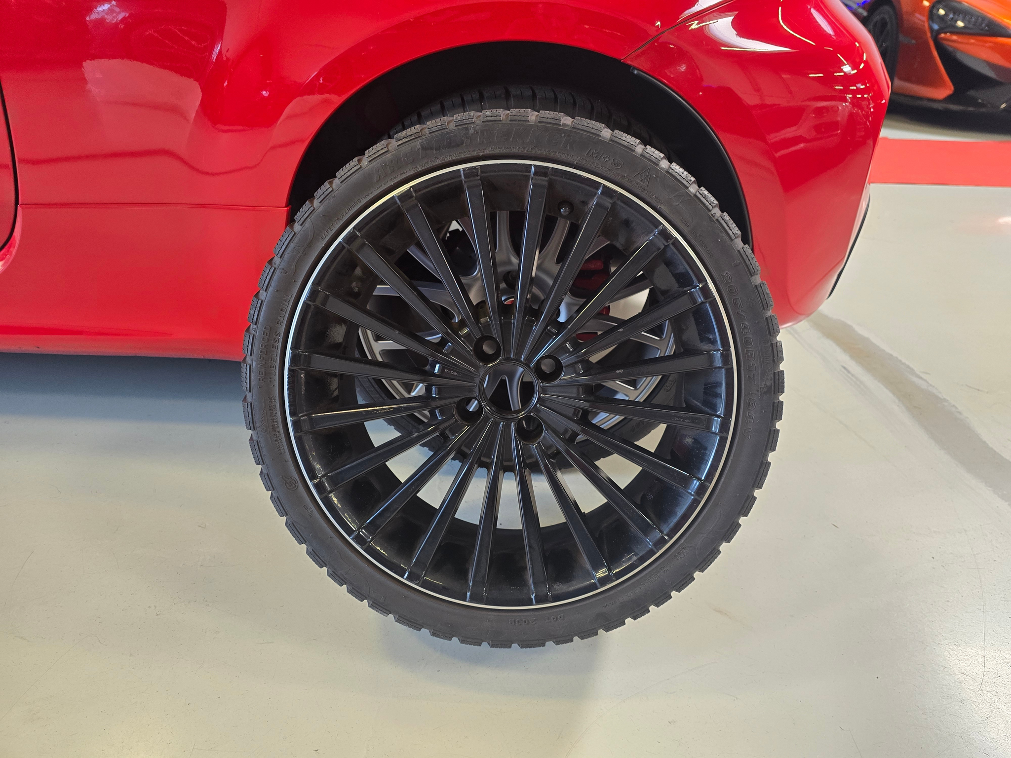 listing desktop thumbnail image 18