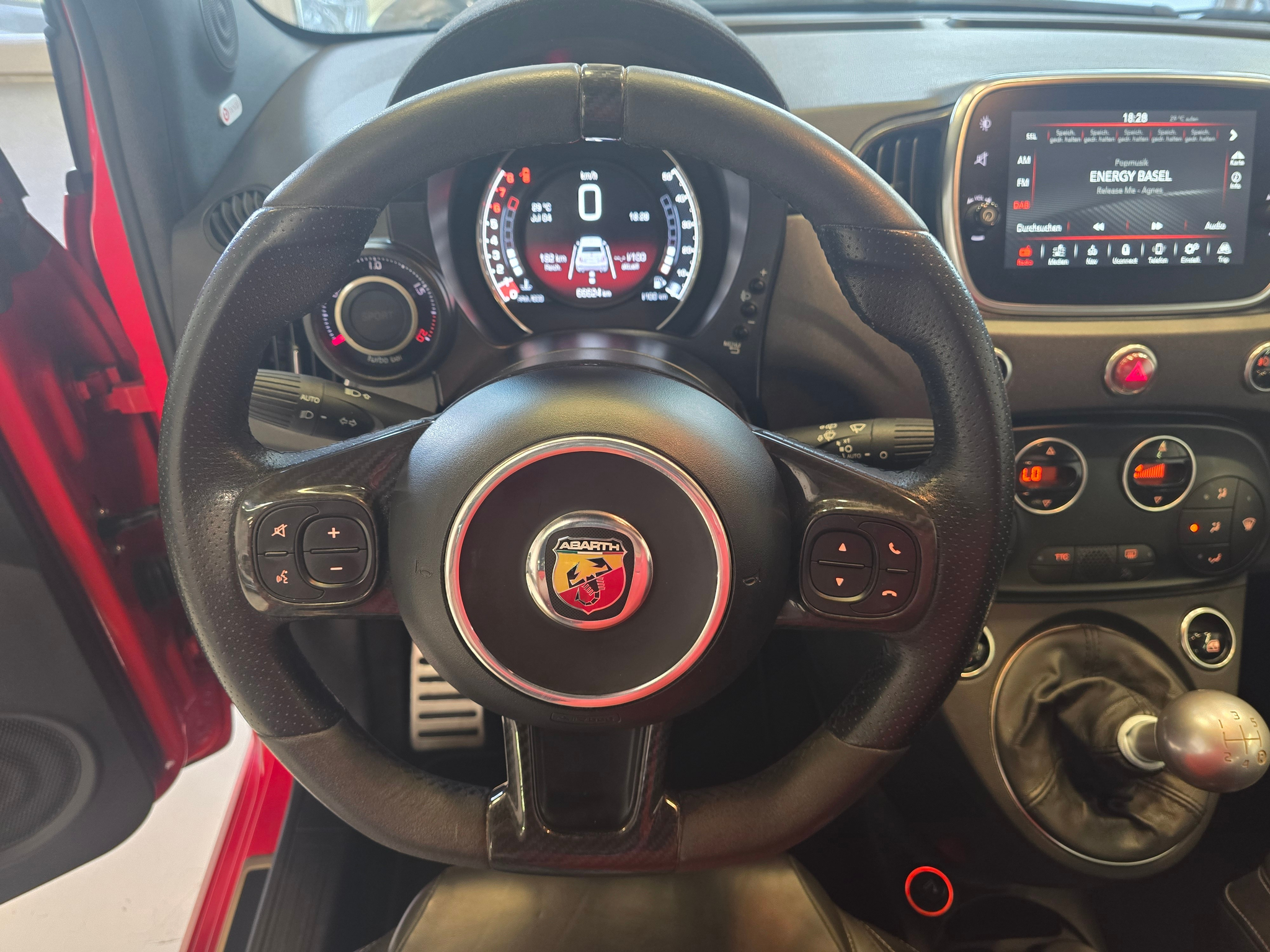 listing desktop thumbnail image 10