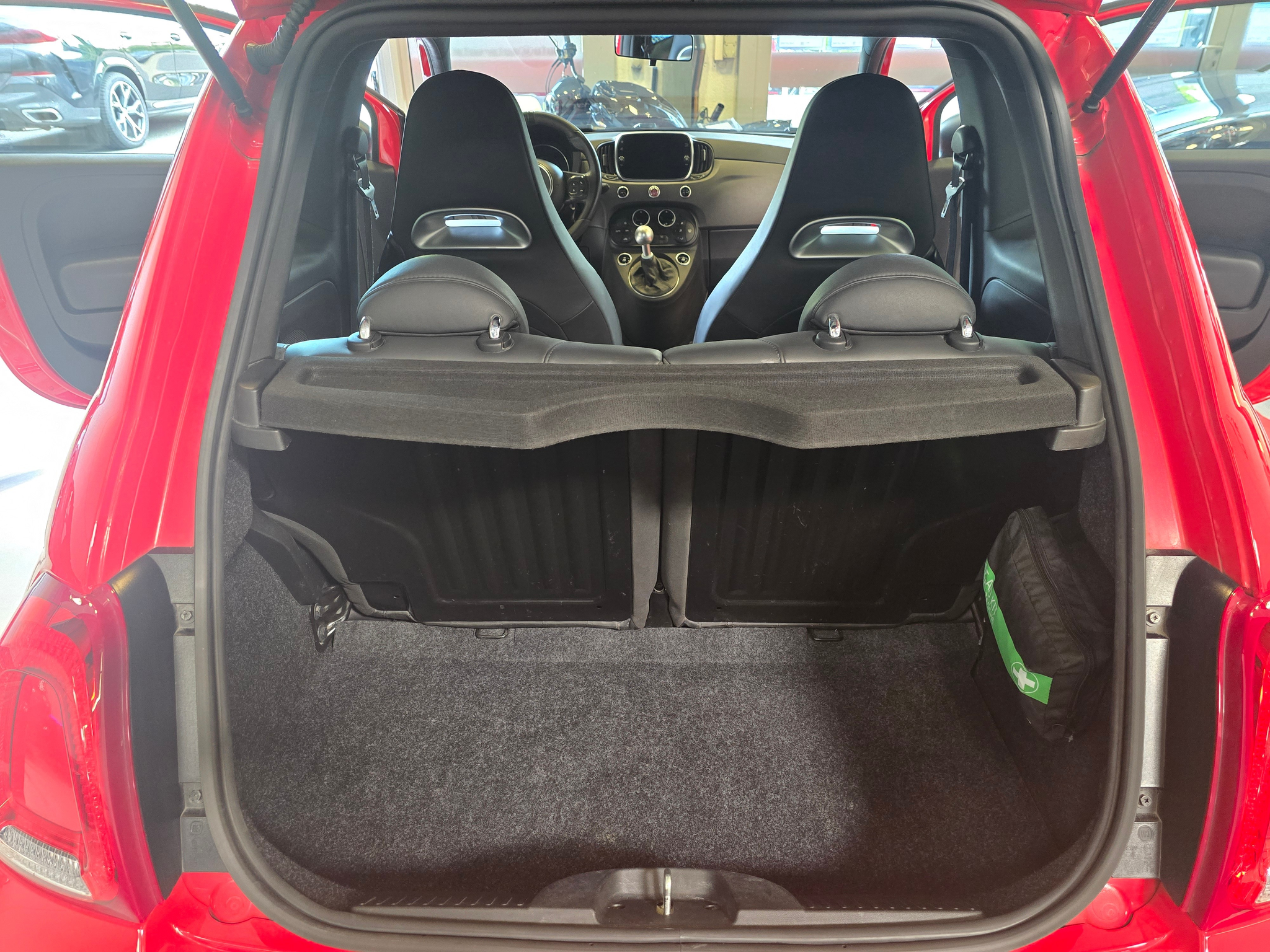 listing desktop thumbnail image 16