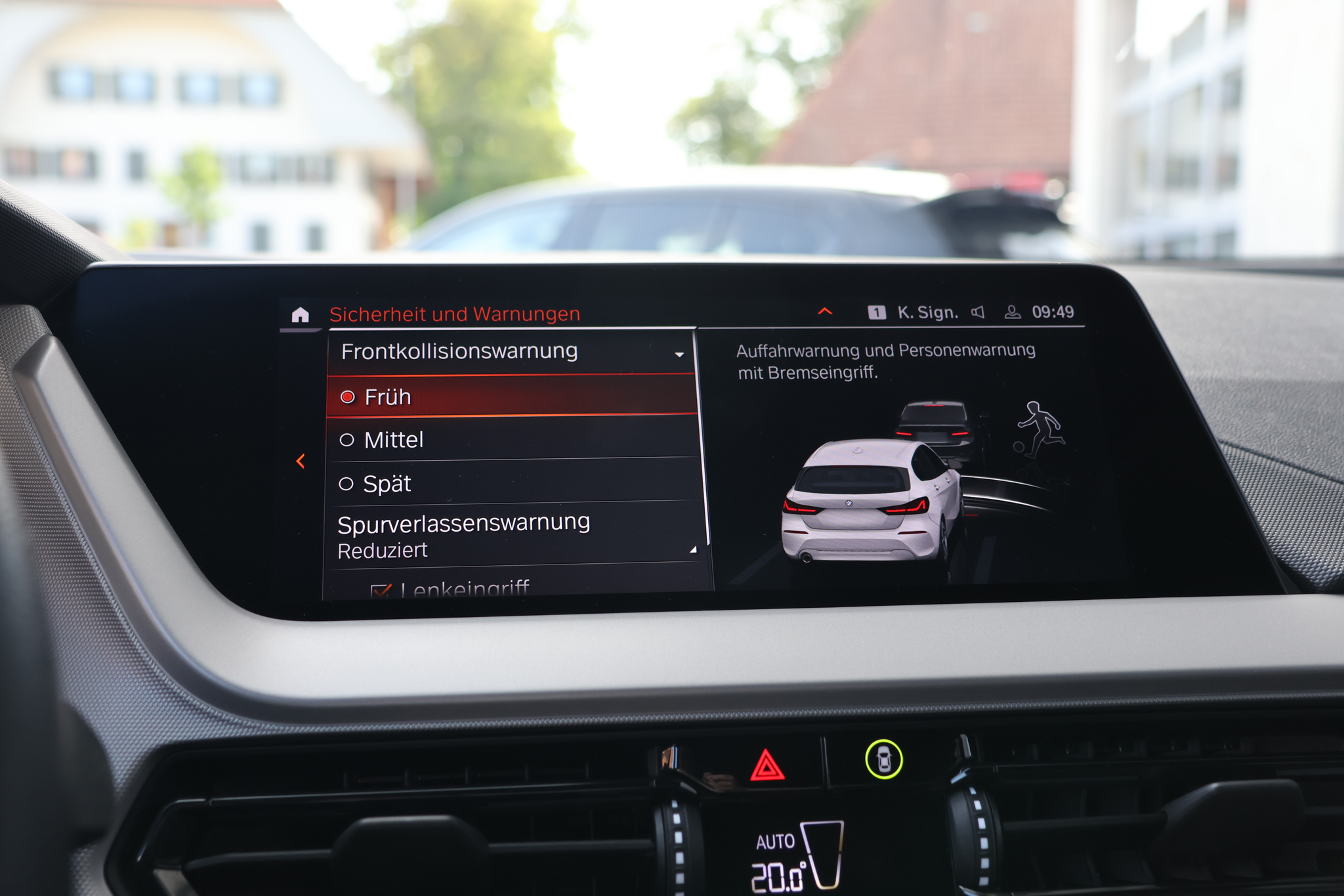listing desktop thumbnail image 16