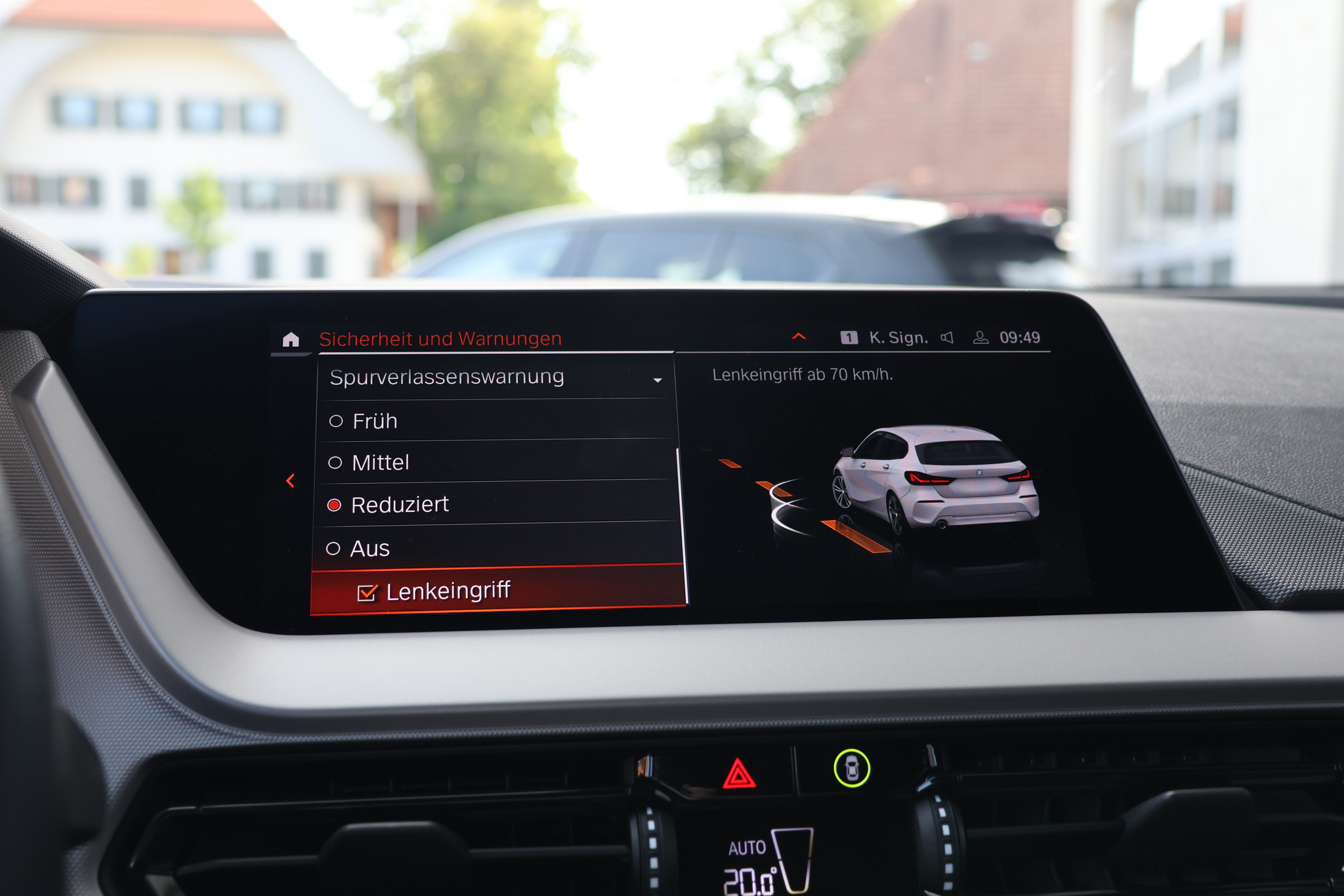 listing desktop thumbnail image 17