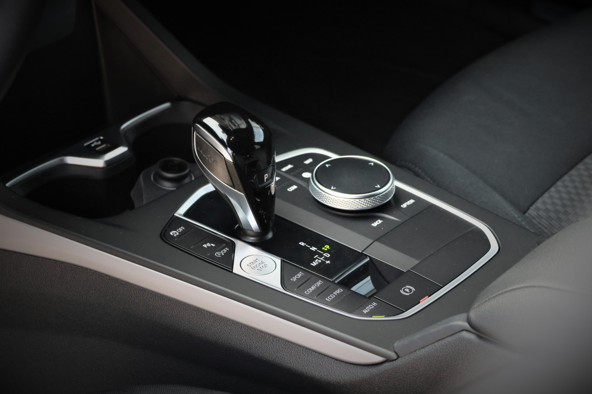 listing desktop thumbnail image 7