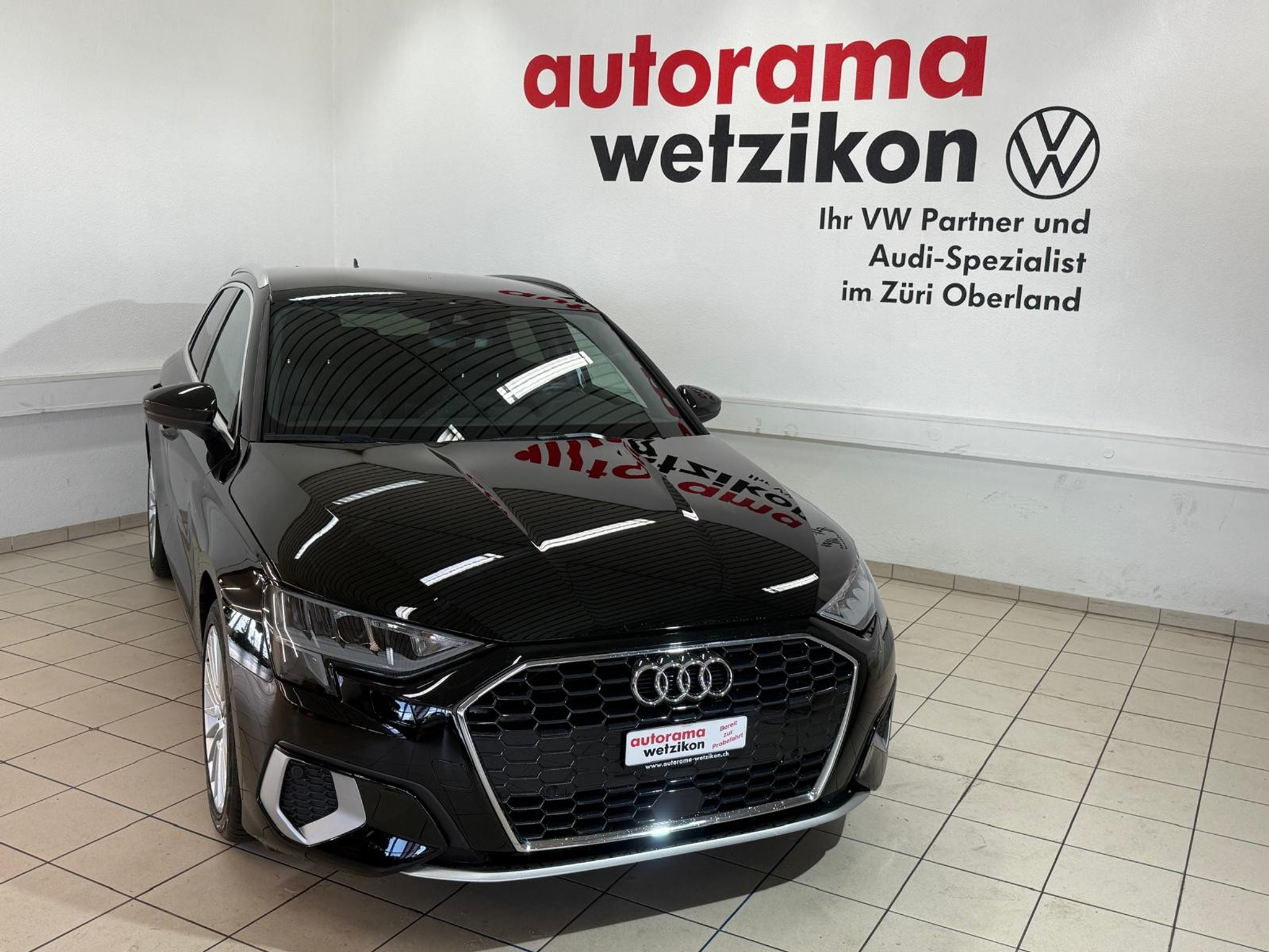 listing desktop thumbnail image 1