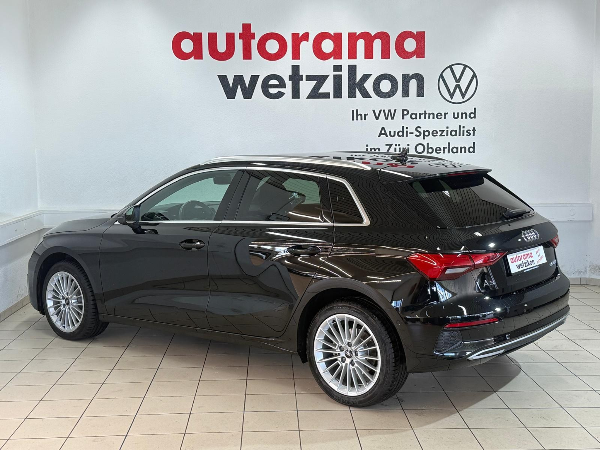 listing desktop thumbnail image 2