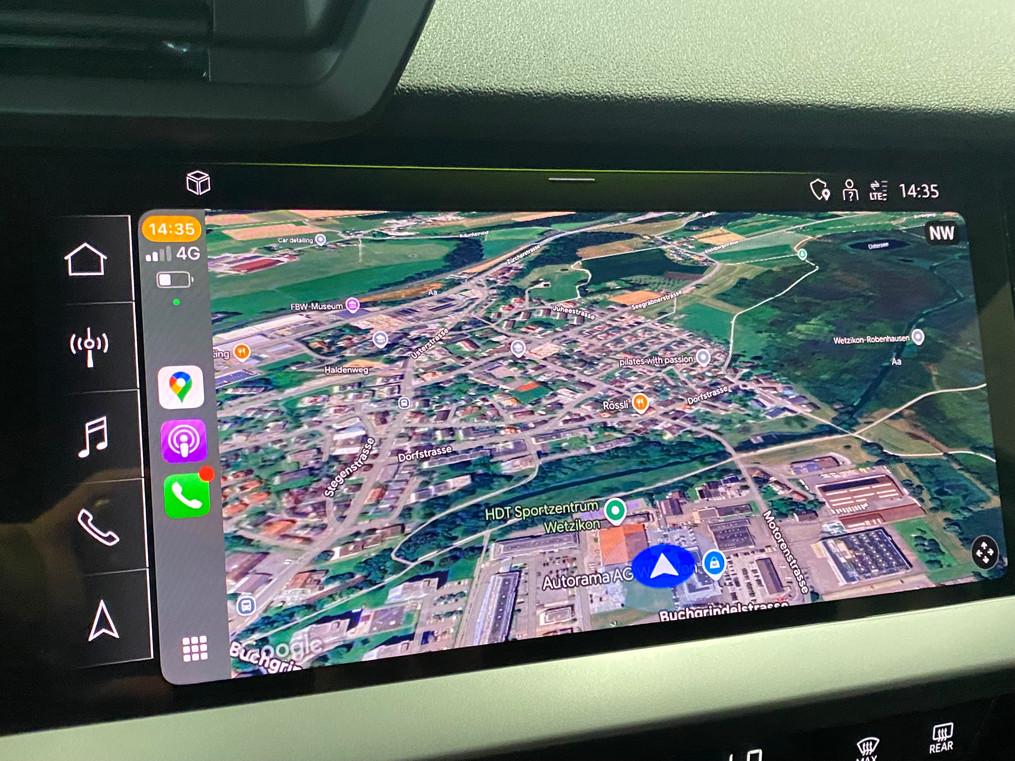 listing desktop thumbnail image 12