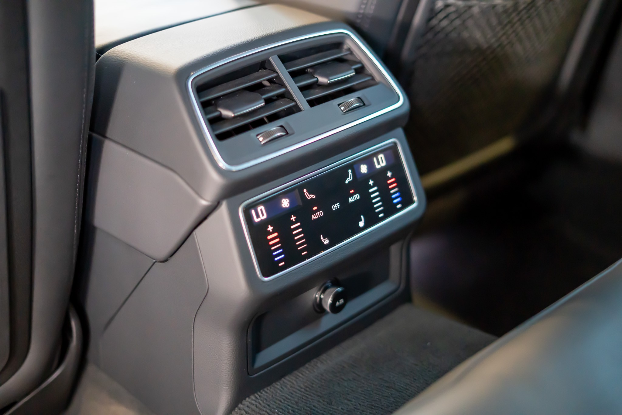 listing desktop thumbnail image 11