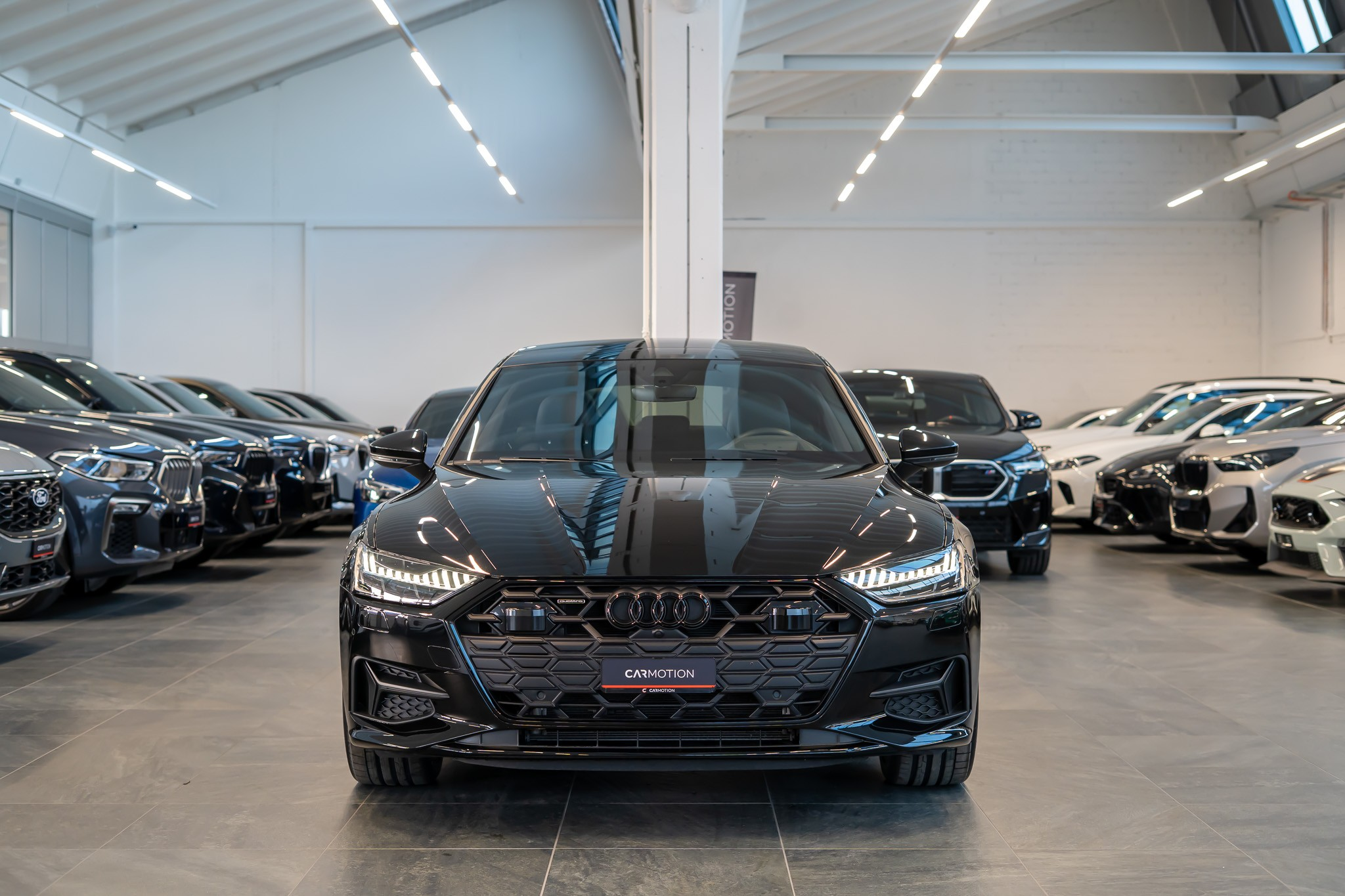 listing desktop thumbnail image 1