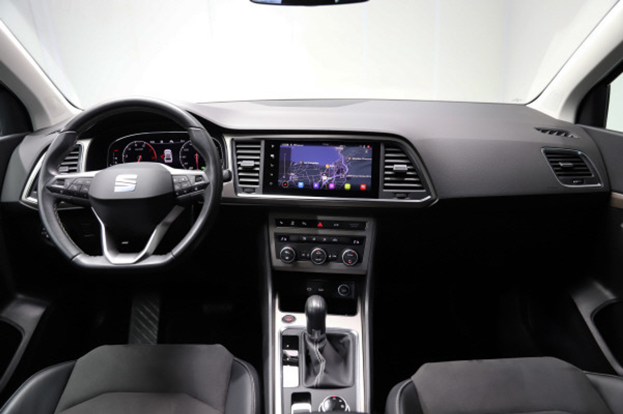 listing desktop thumbnail image 9