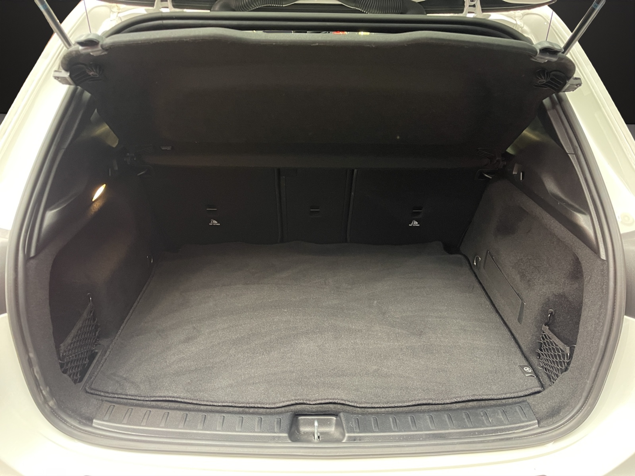 listing desktop thumbnail image 10