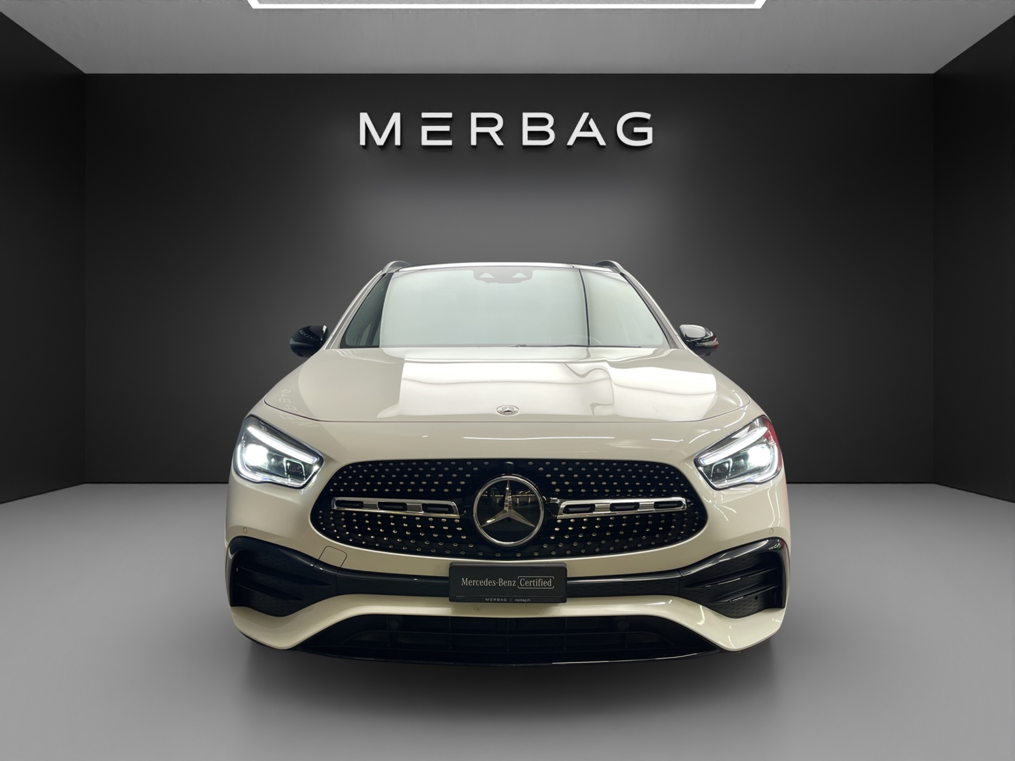 listing desktop thumbnail image 1