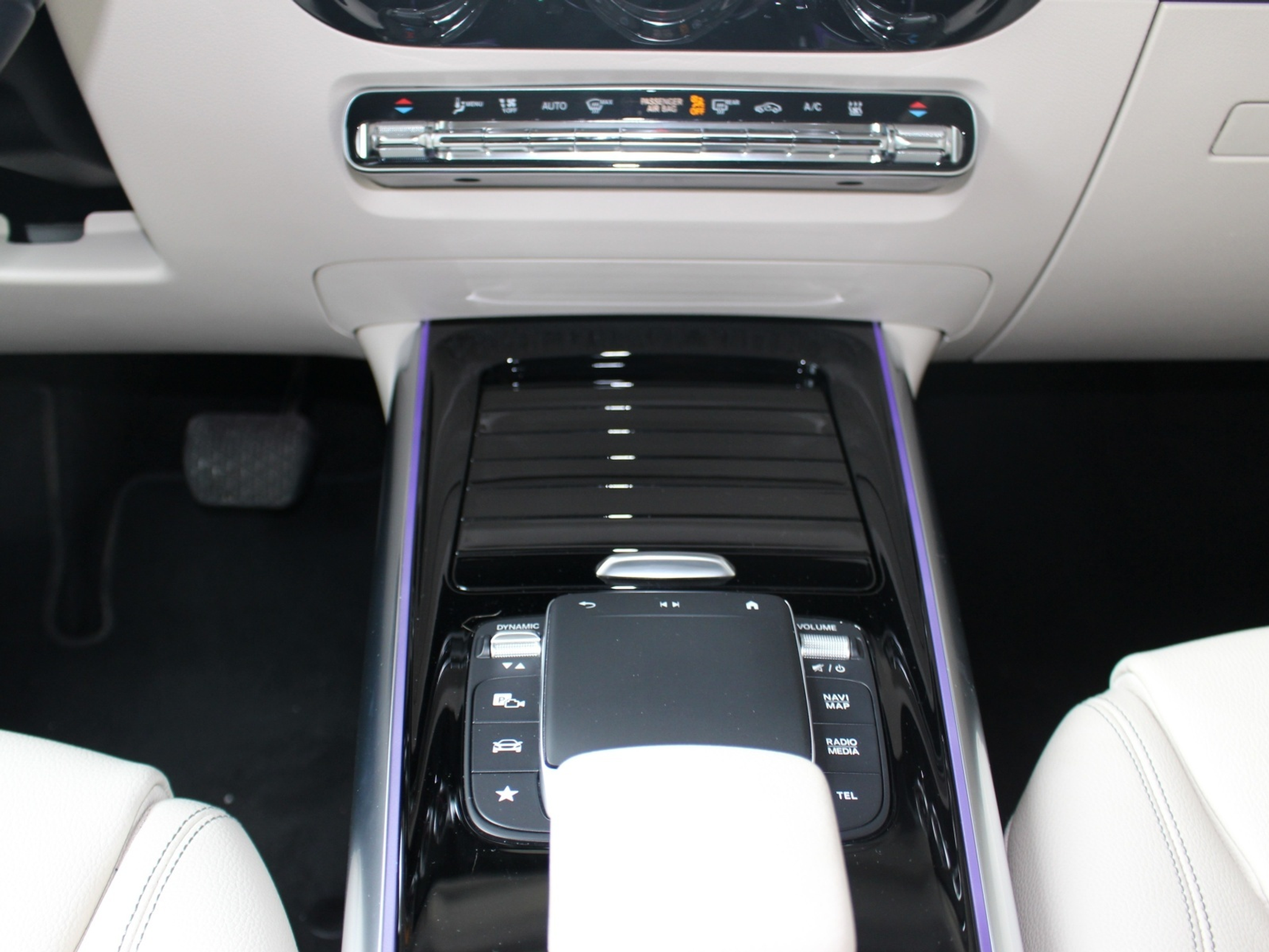 listing desktop thumbnail image 9