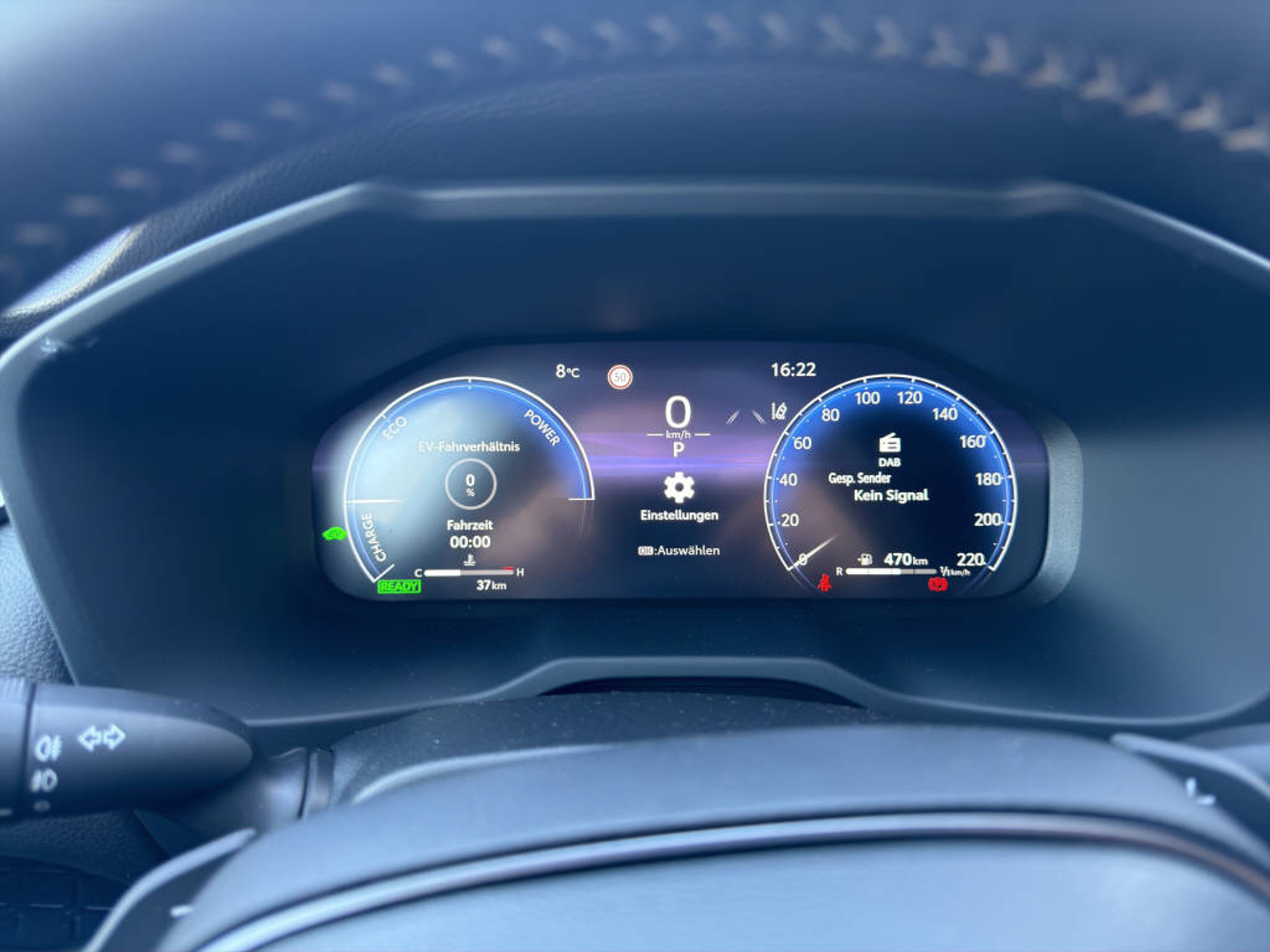 listing desktop thumbnail image 11