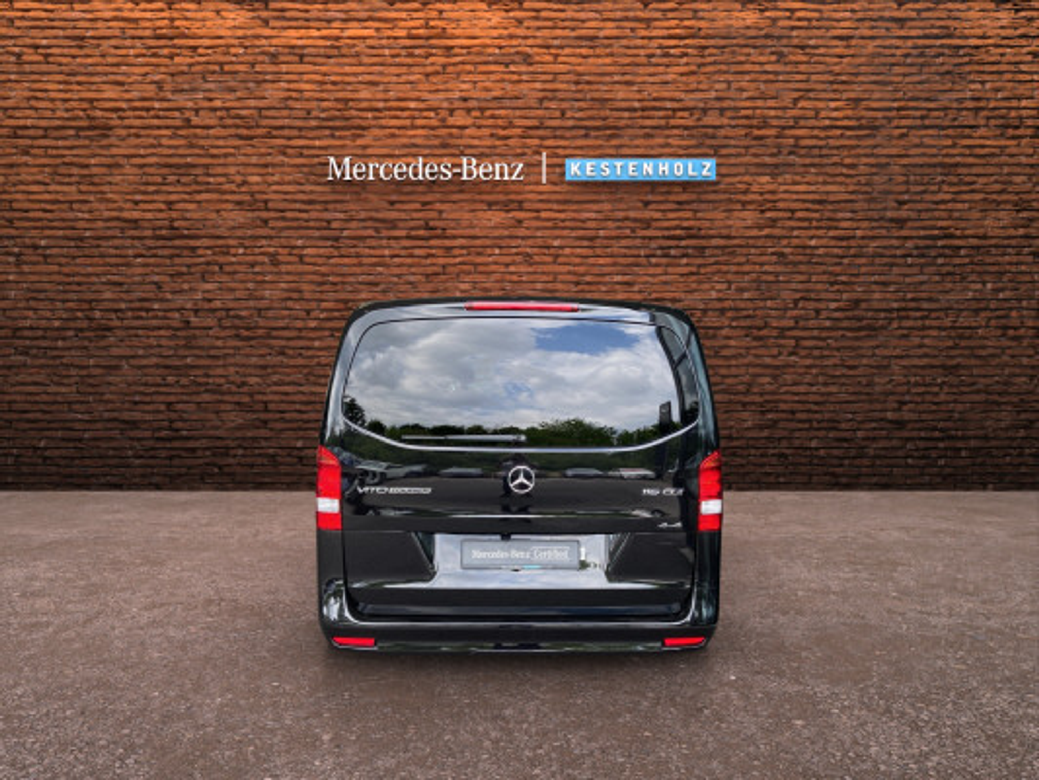 listing desktop thumbnail image 5