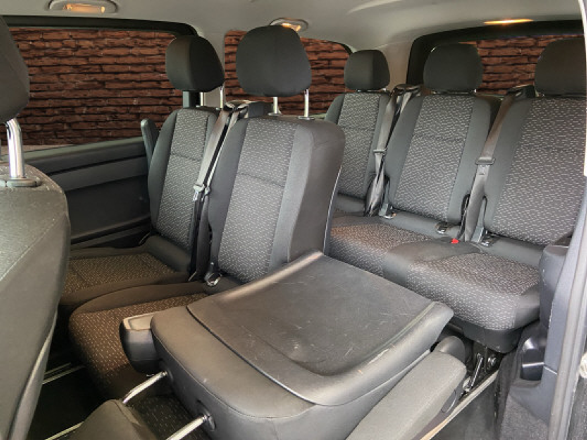 listing desktop thumbnail image 12