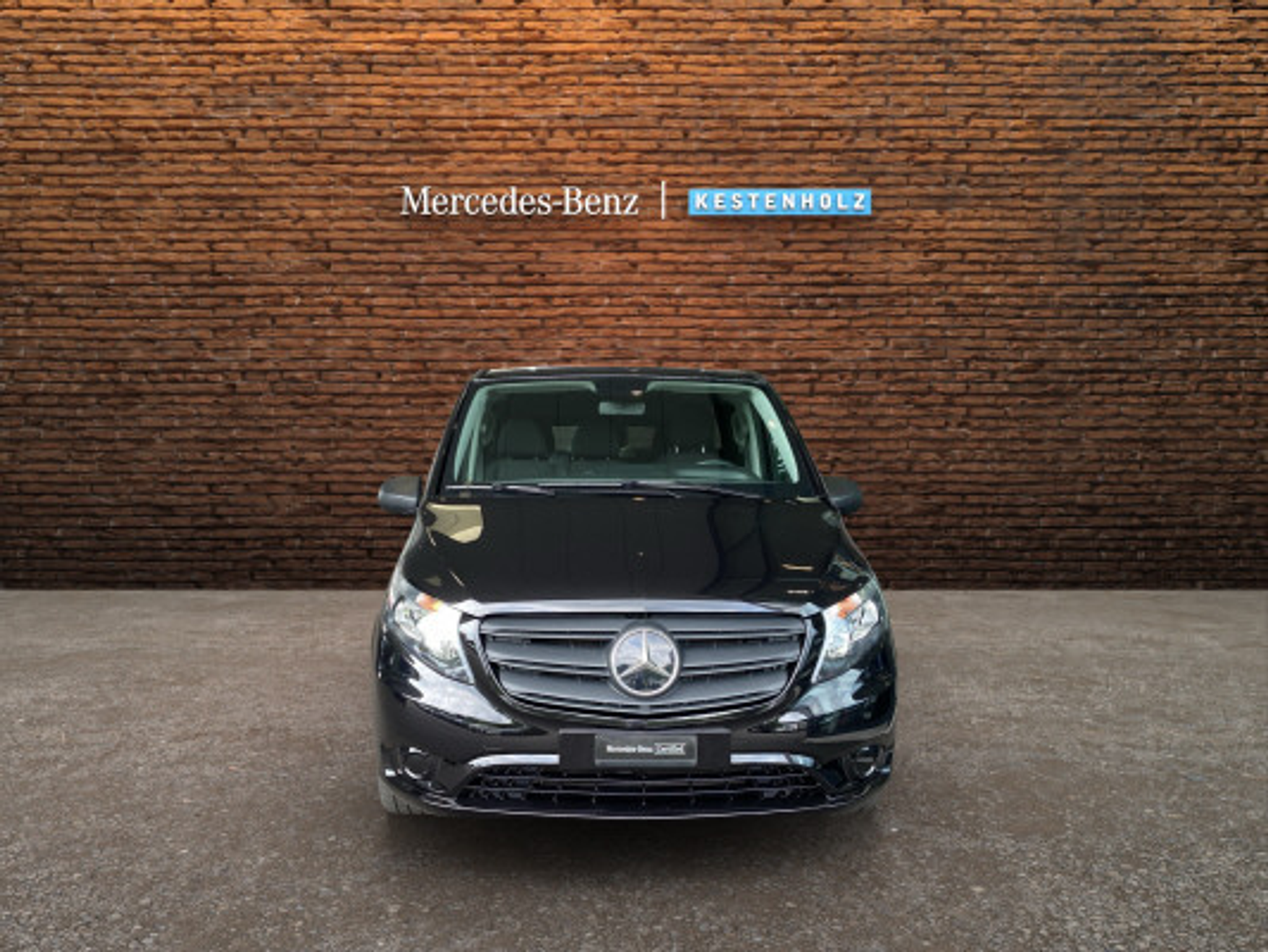 listing desktop thumbnail image 4