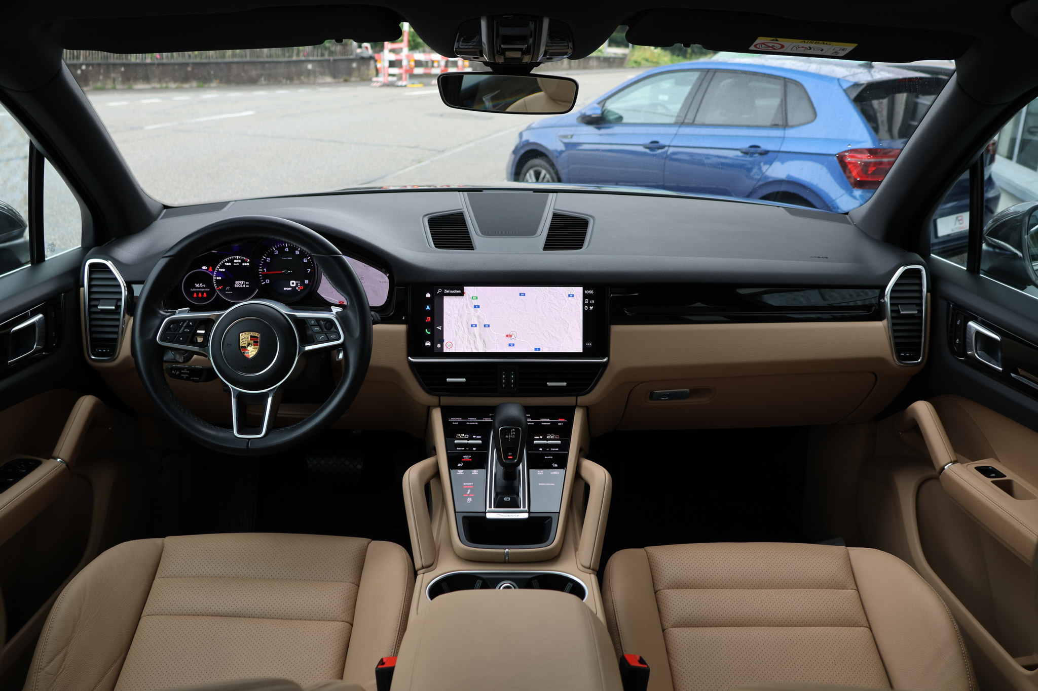 listing desktop thumbnail image 15