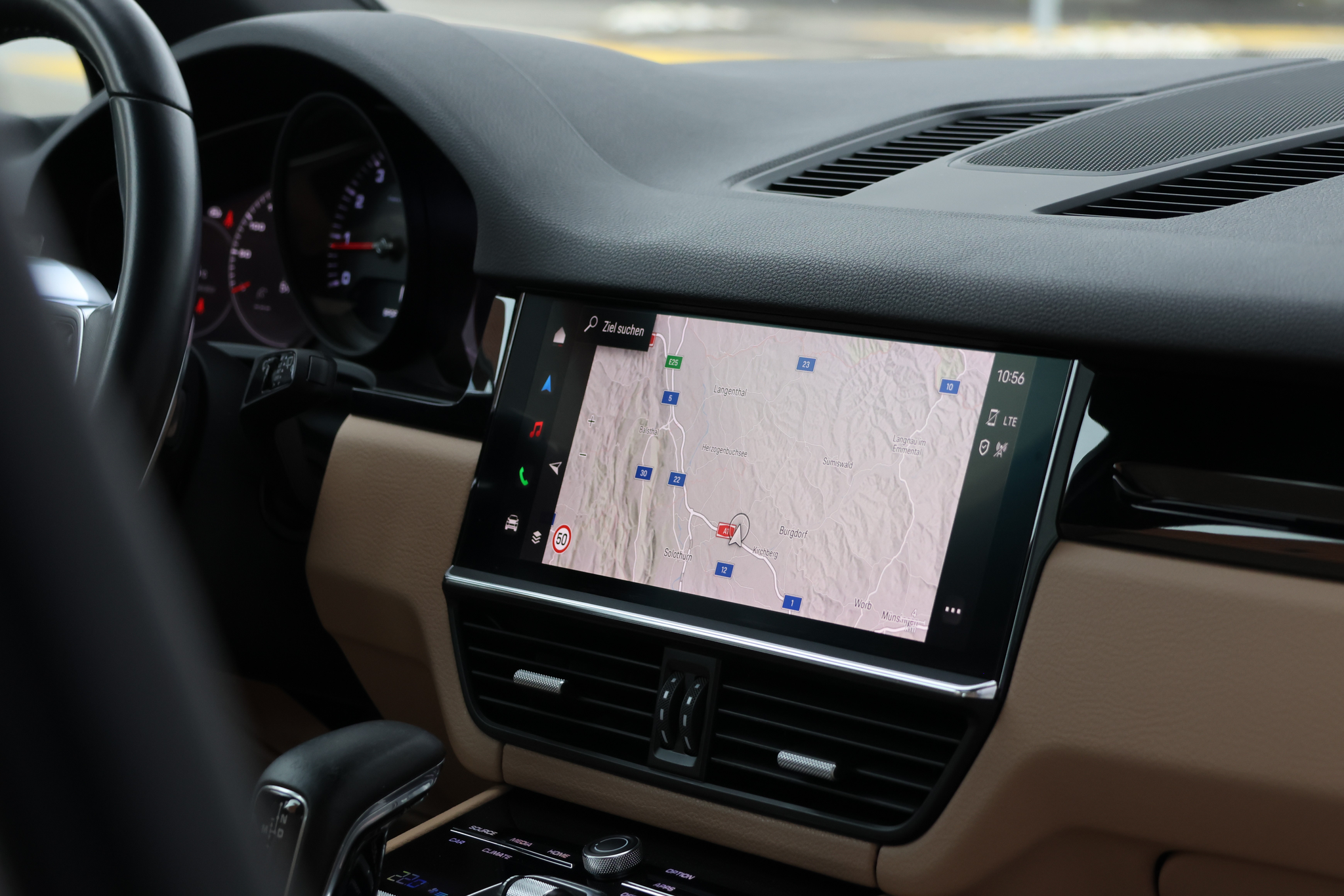 listing desktop thumbnail image 19