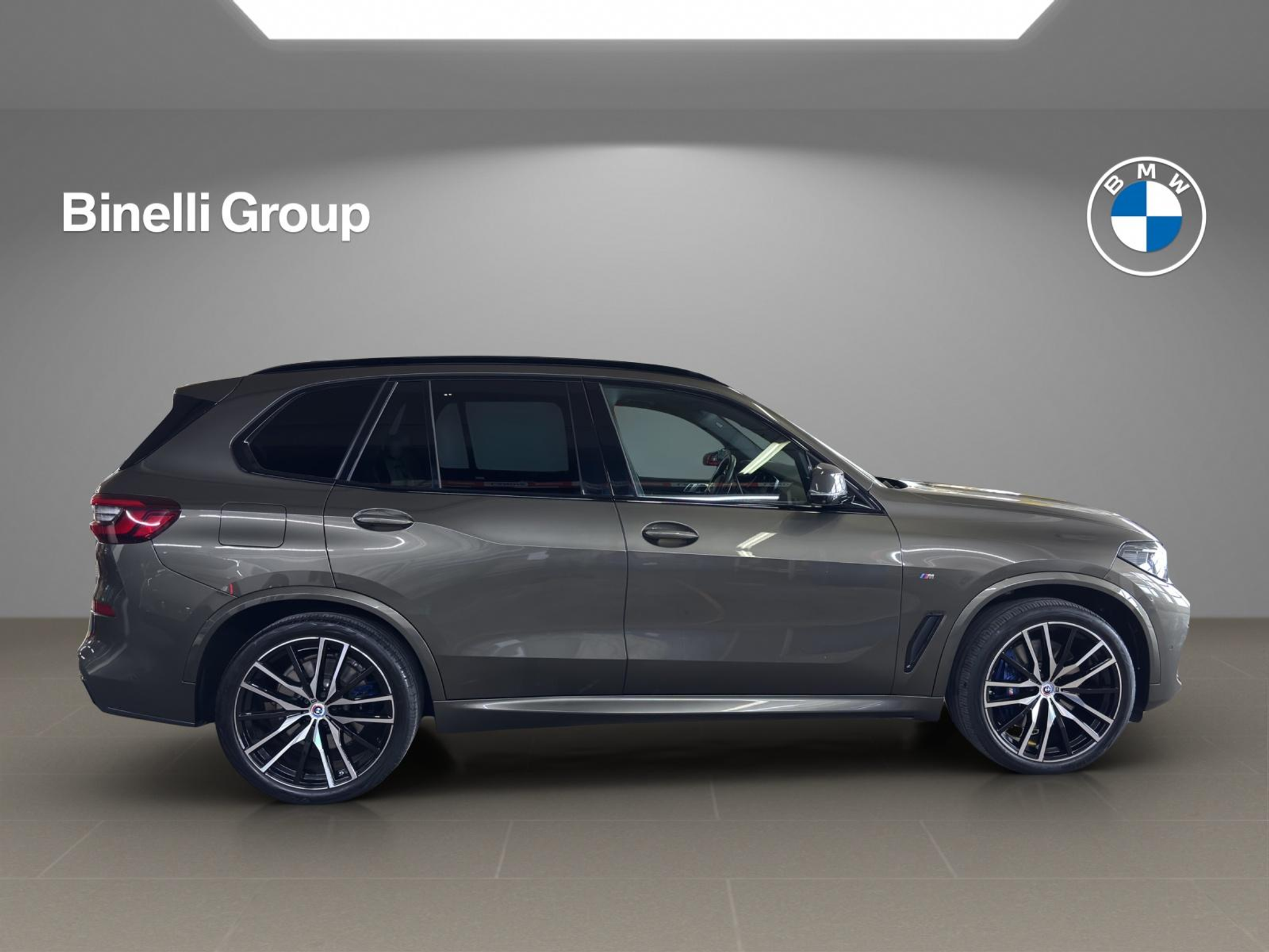 listing desktop thumbnail image 16