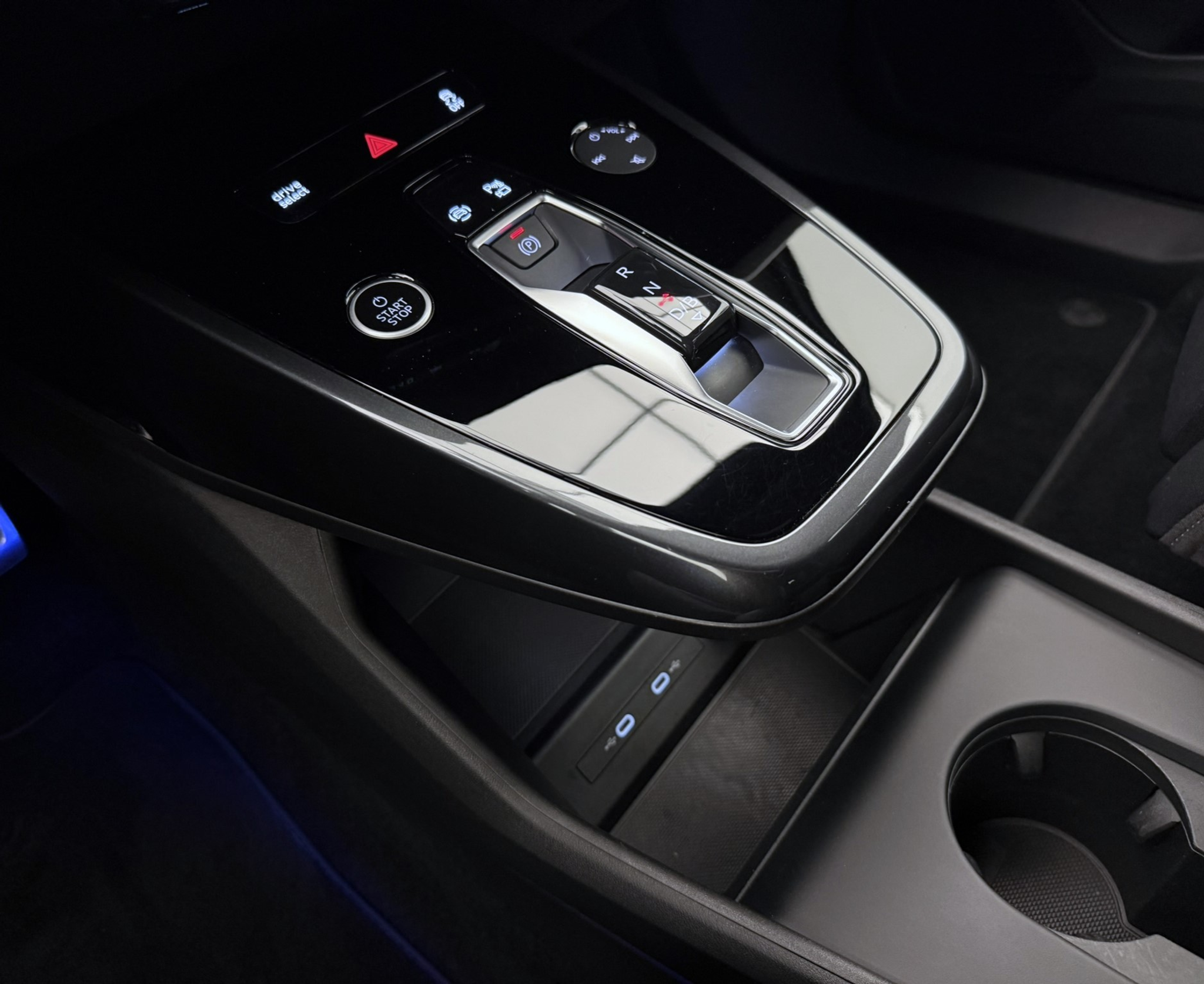 listing desktop thumbnail image 11