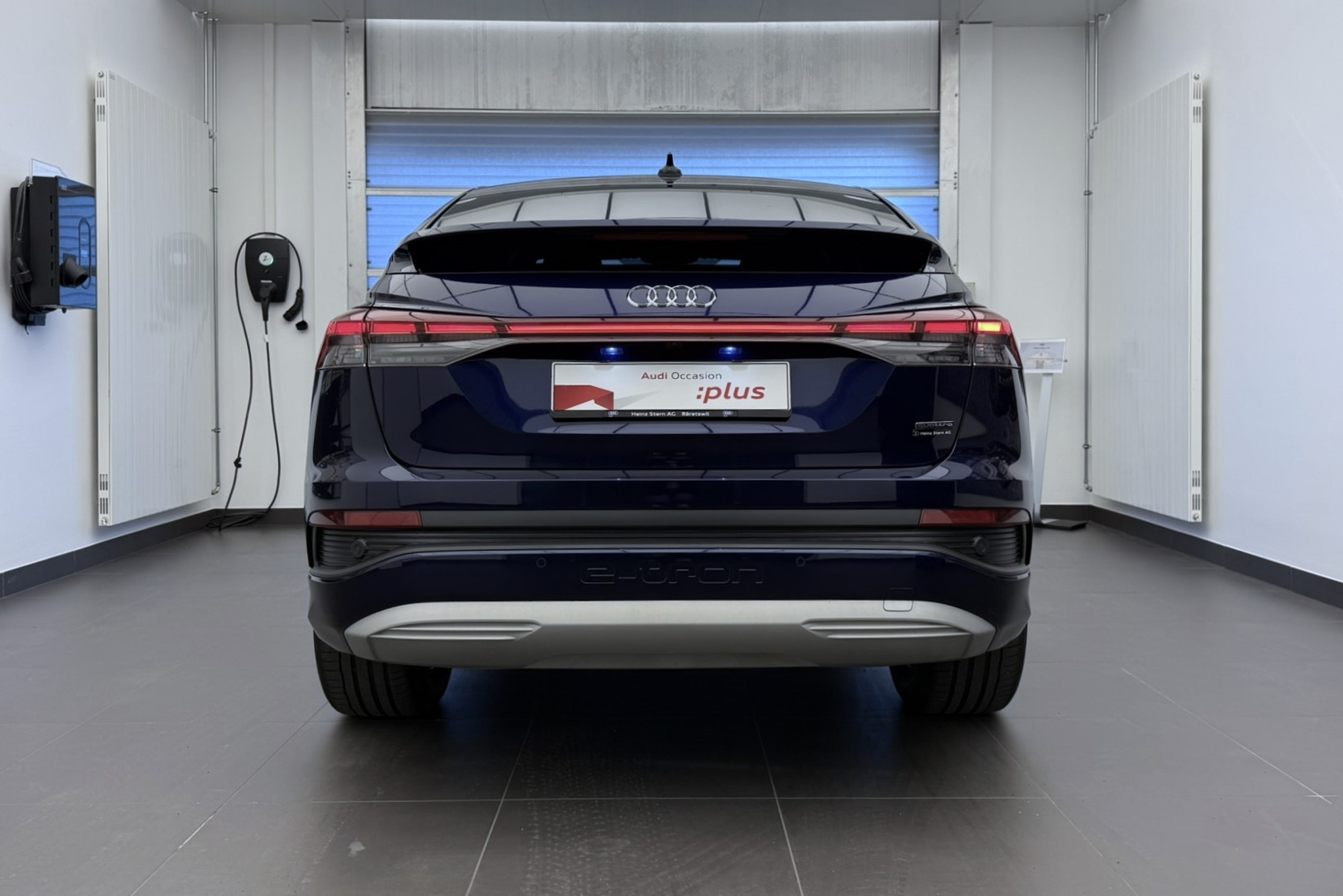 listing desktop thumbnail image 23