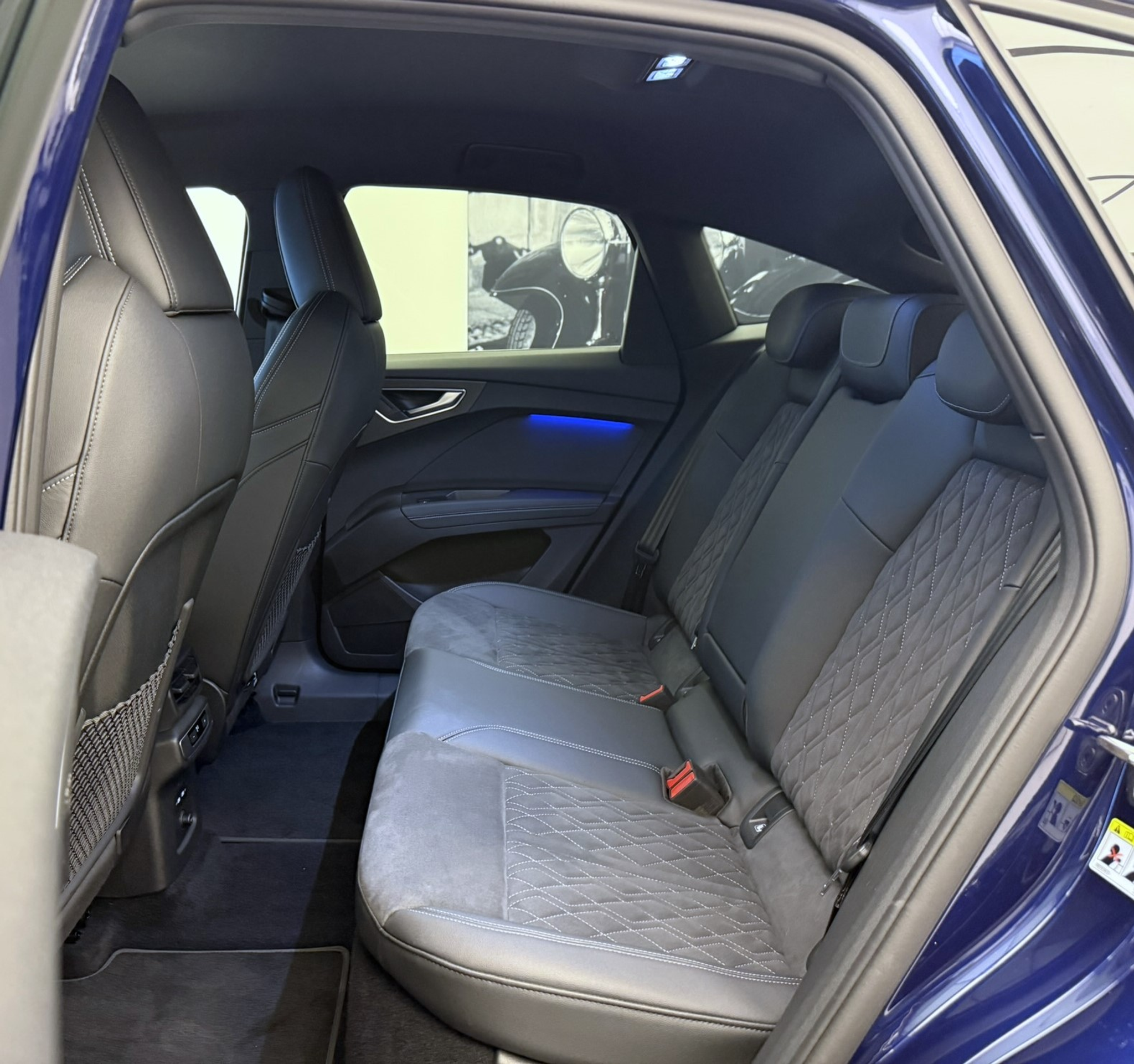 listing desktop thumbnail image 18