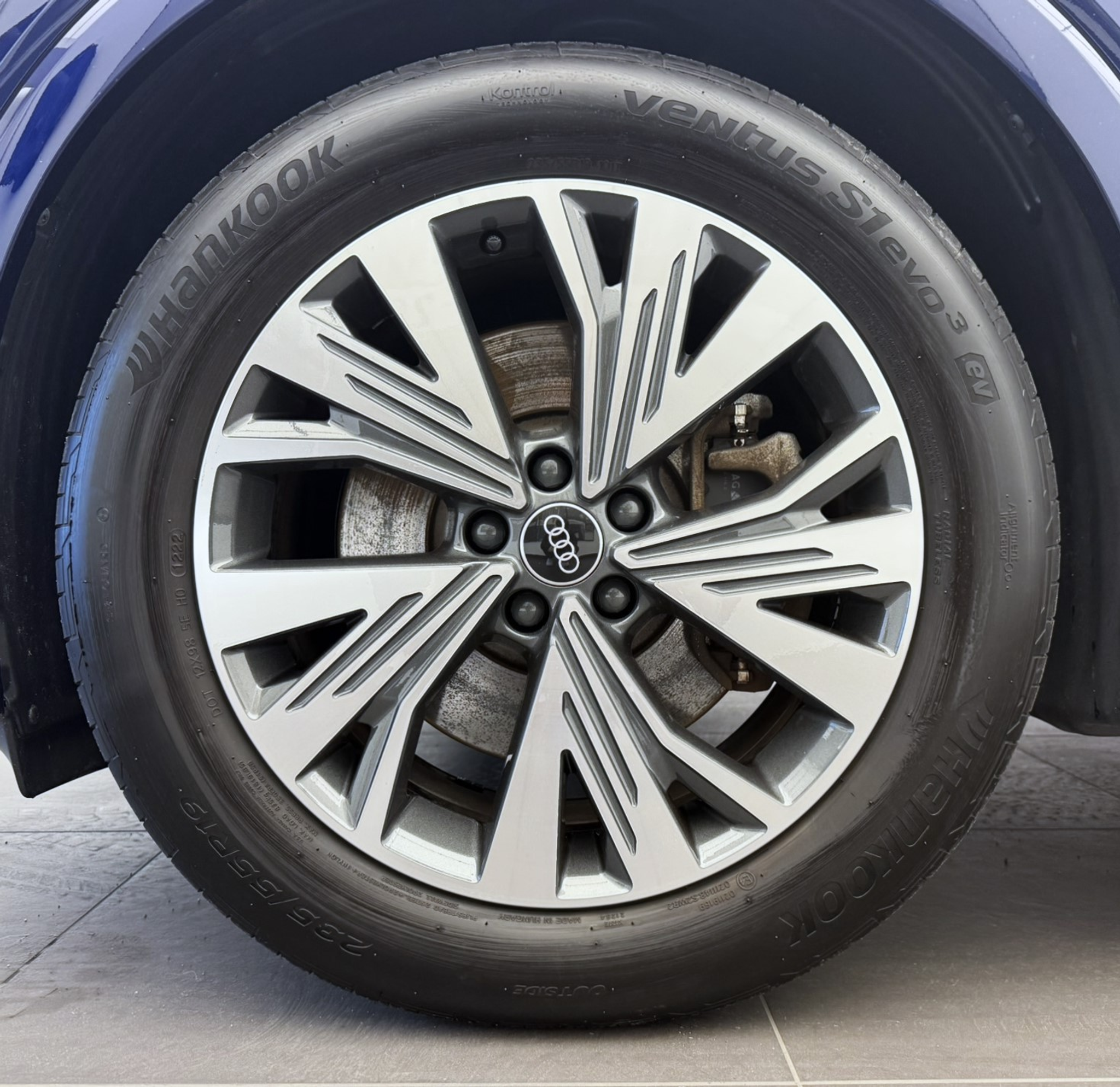 listing desktop thumbnail image 2