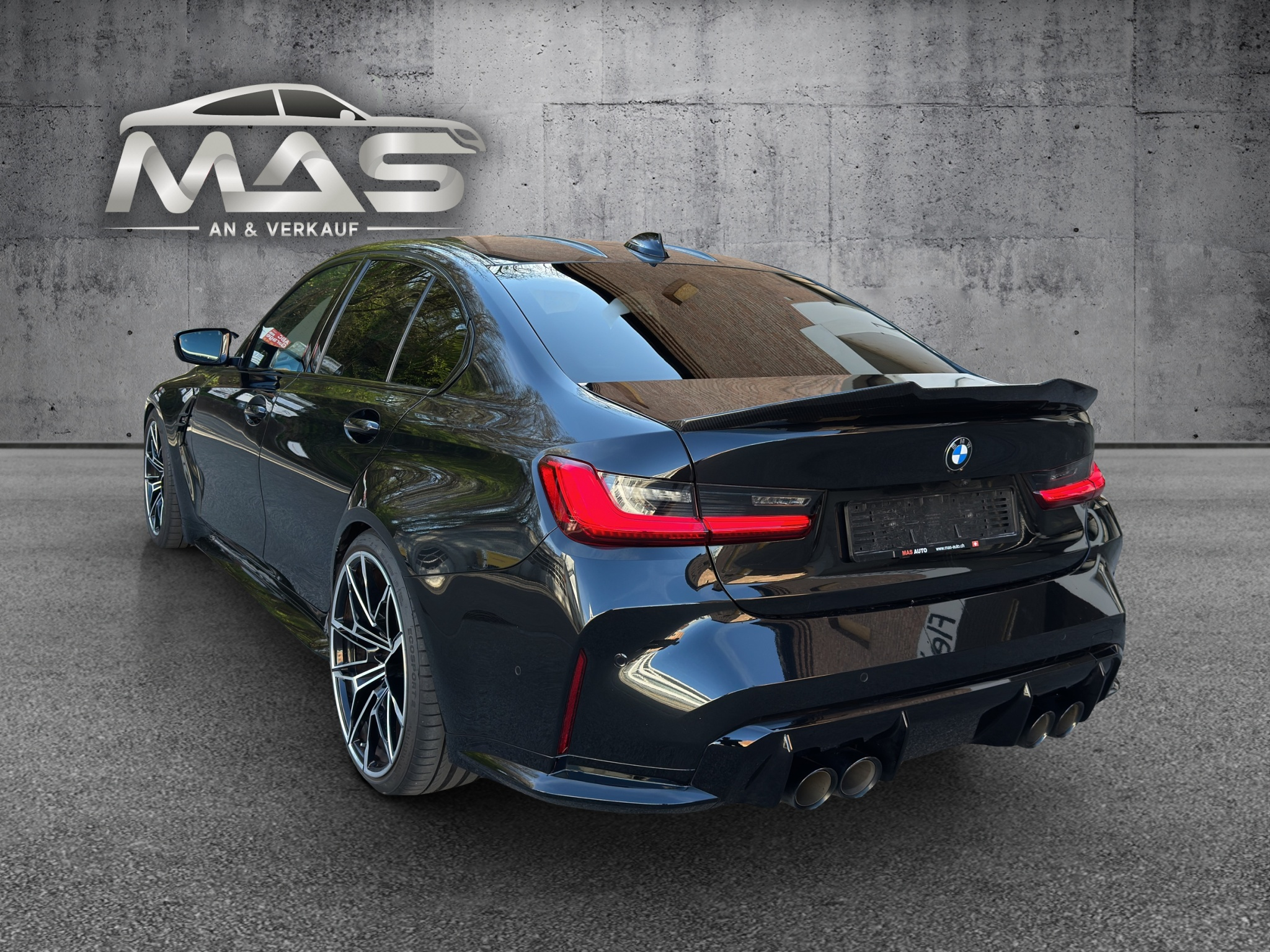 listing desktop thumbnail image 3