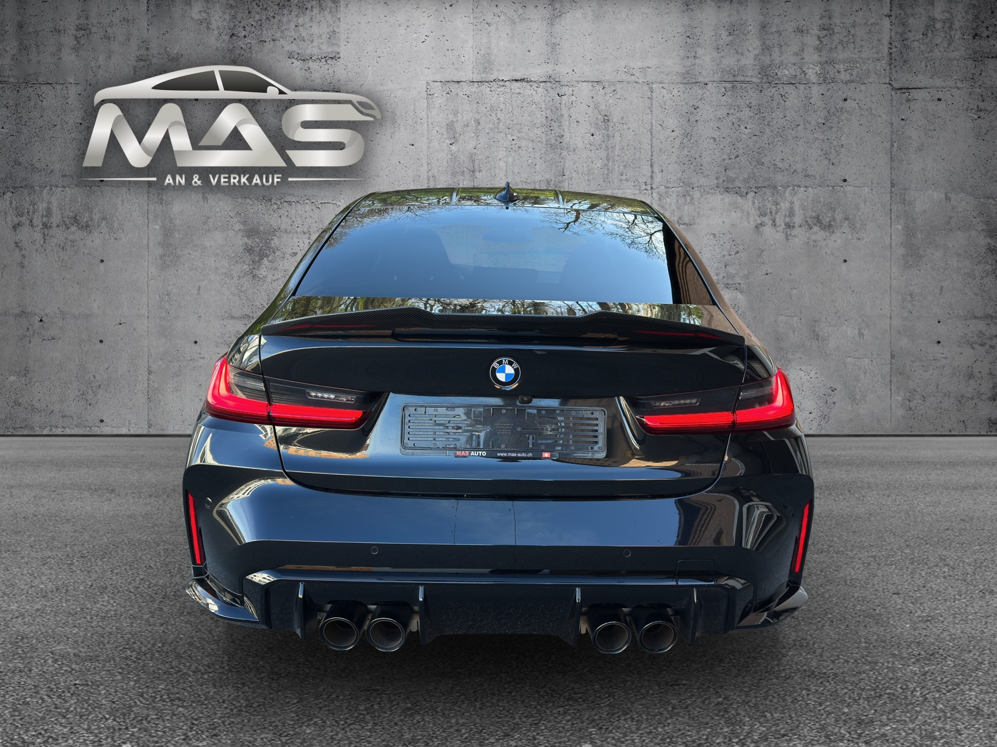 listing desktop thumbnail image 4