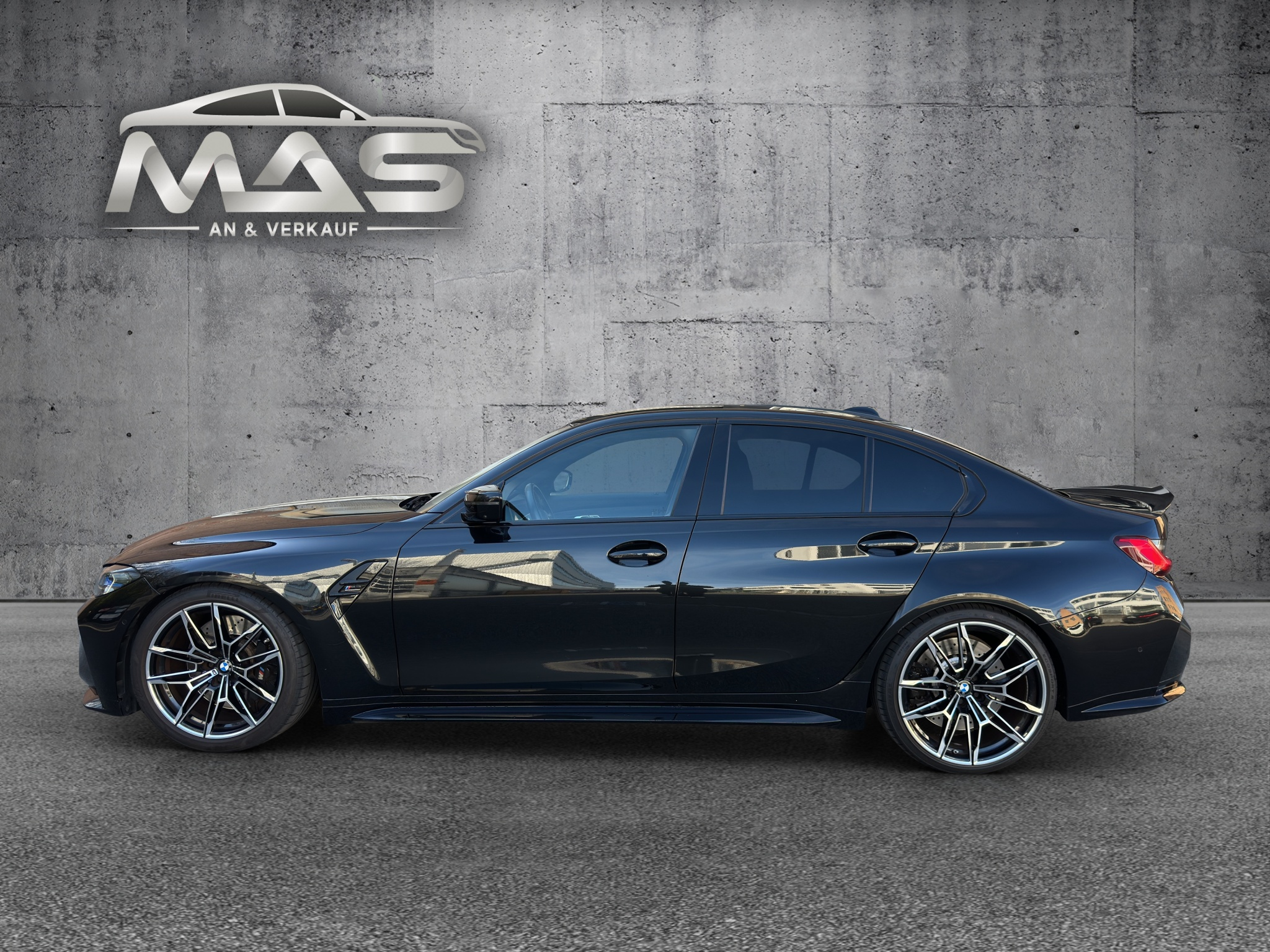 listing desktop thumbnail image 2