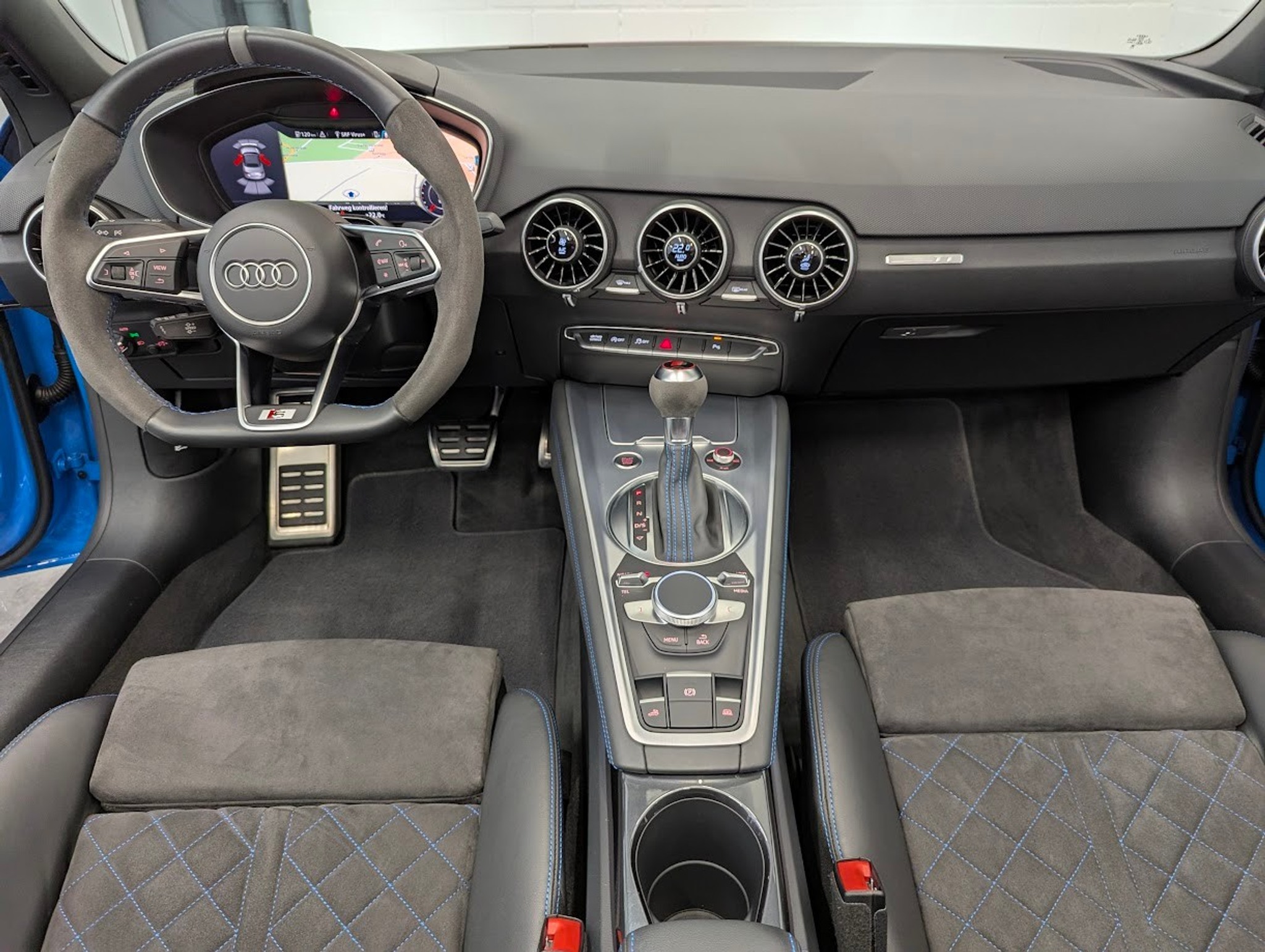 listing desktop thumbnail image 13