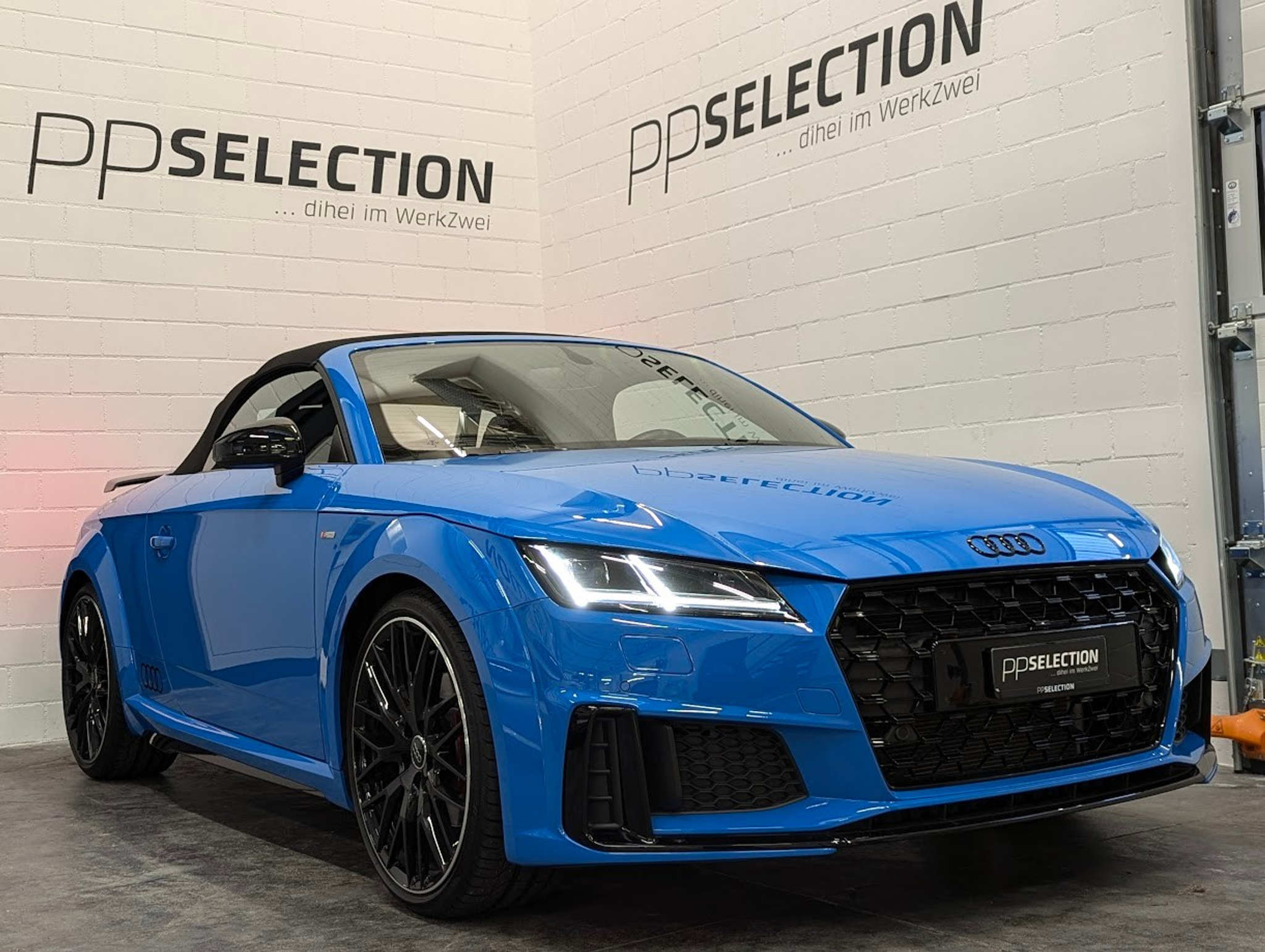 listing desktop thumbnail image 2