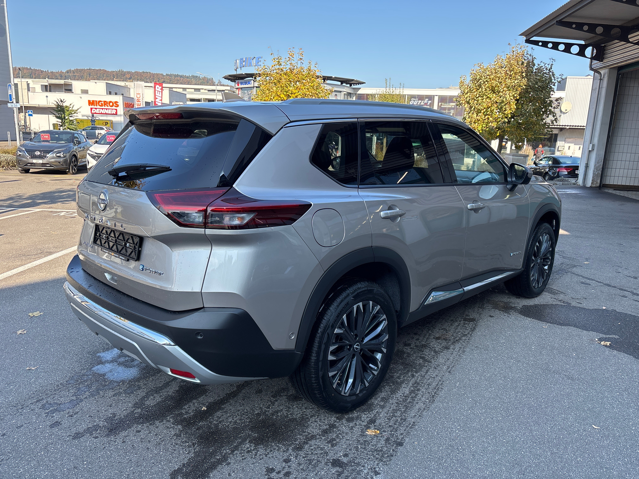 listing desktop thumbnail image 5