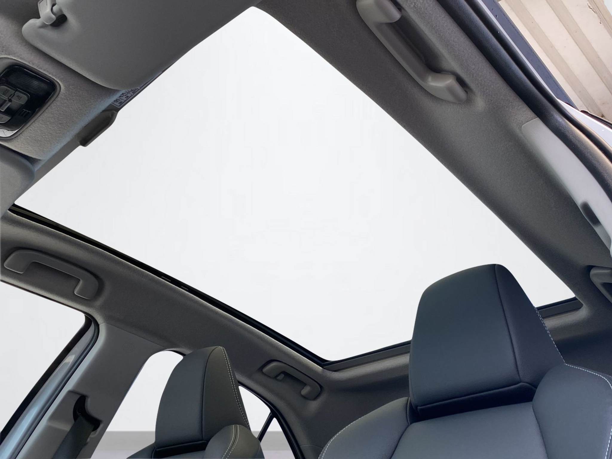 listing desktop thumbnail image 15