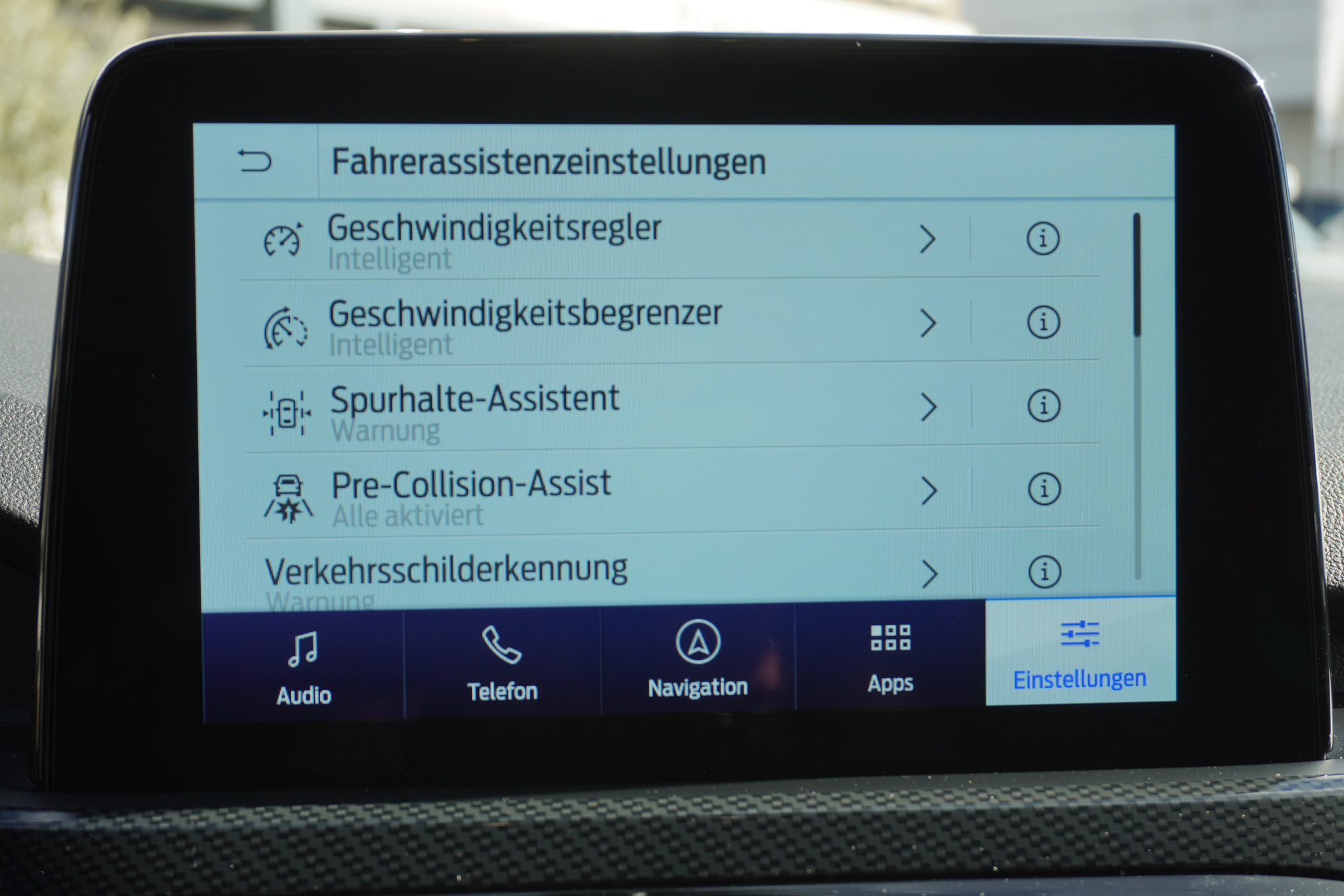 listing desktop thumbnail image 18