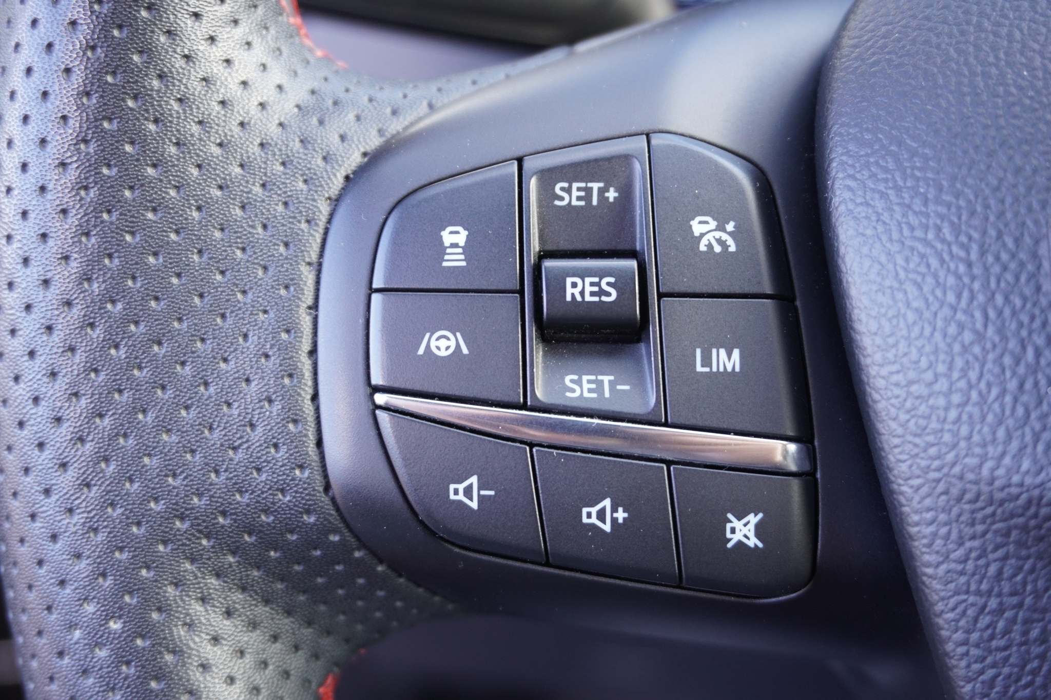 listing desktop thumbnail image 24