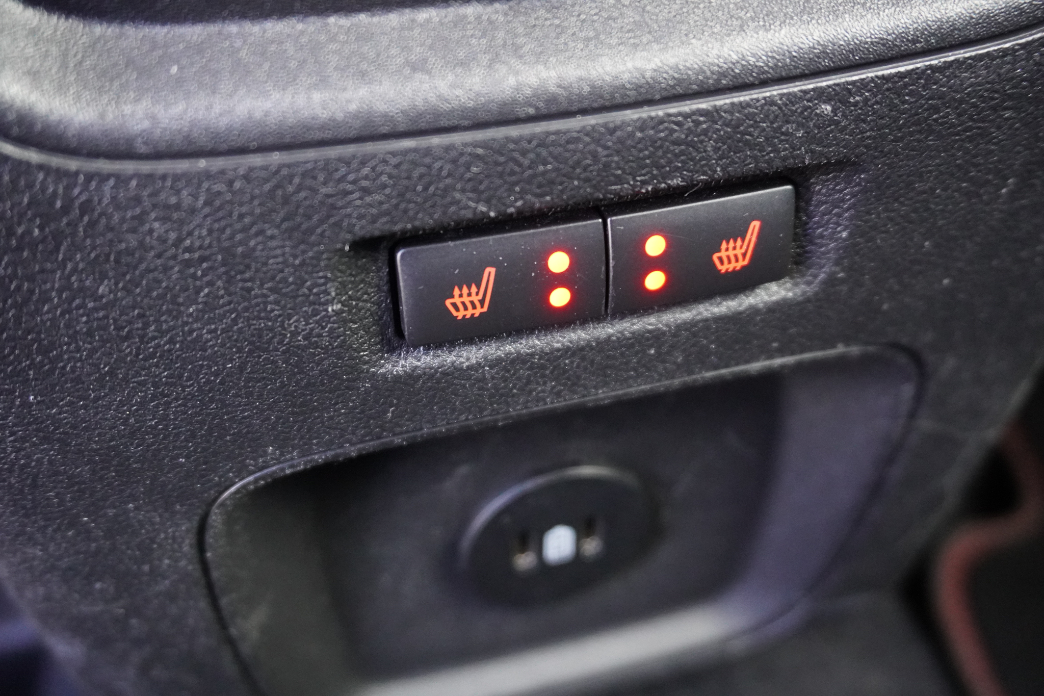 listing desktop thumbnail image 12