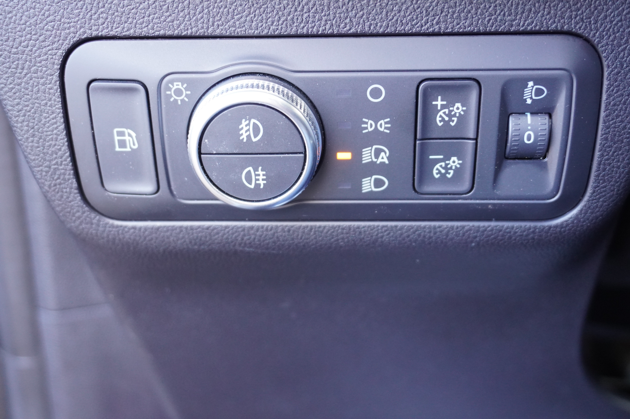 listing desktop thumbnail image 26