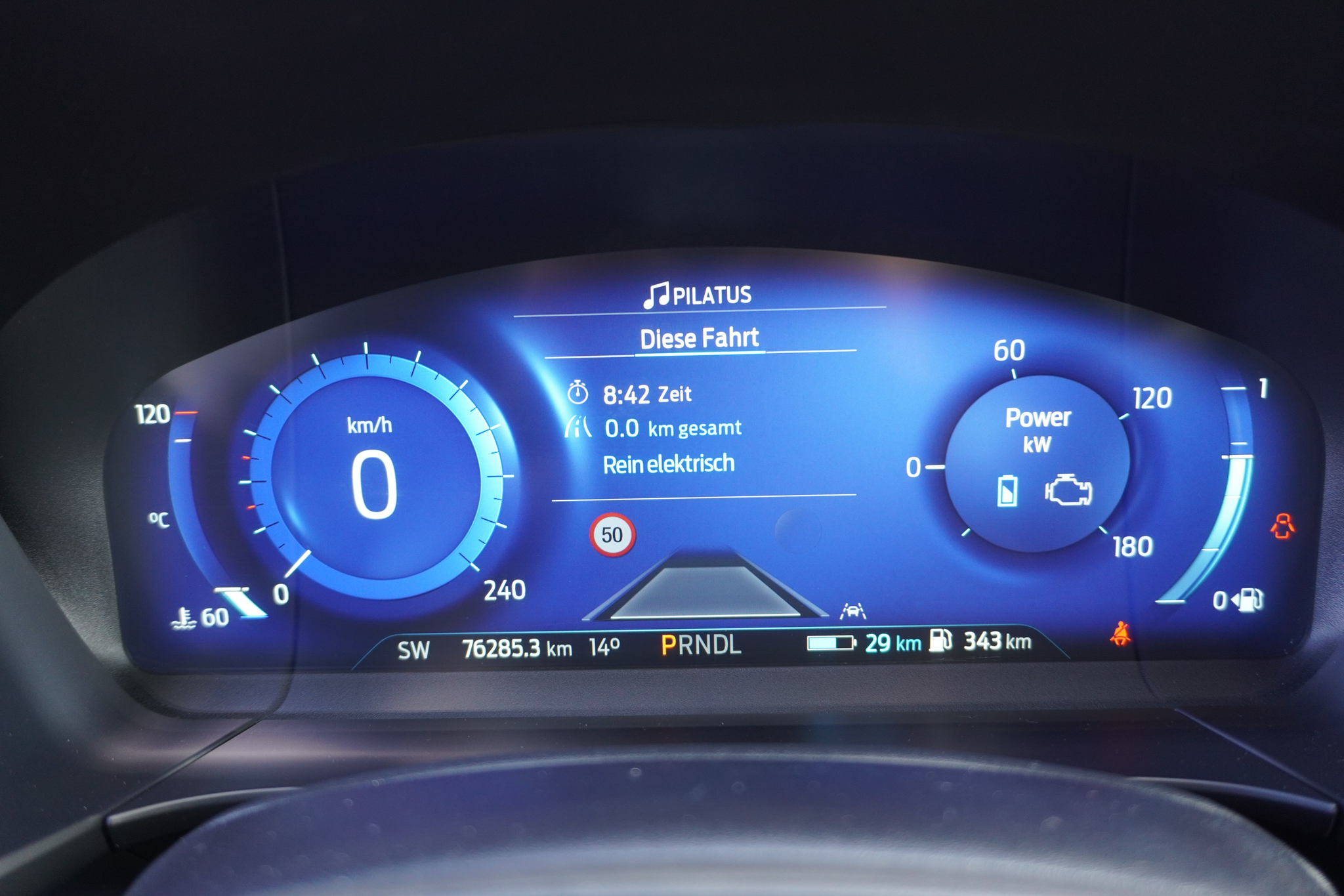 listing desktop thumbnail image 22