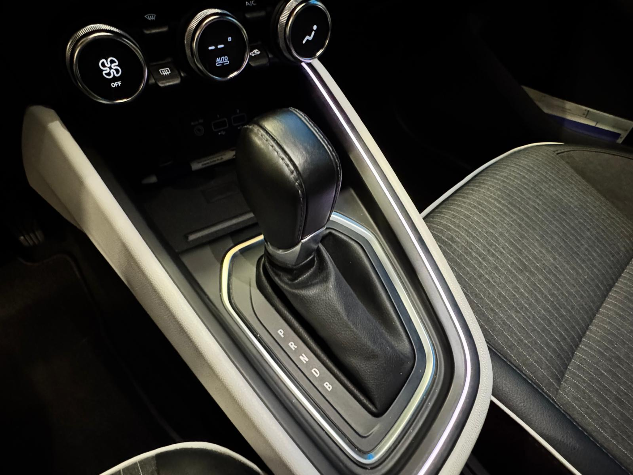 listing desktop thumbnail image 21