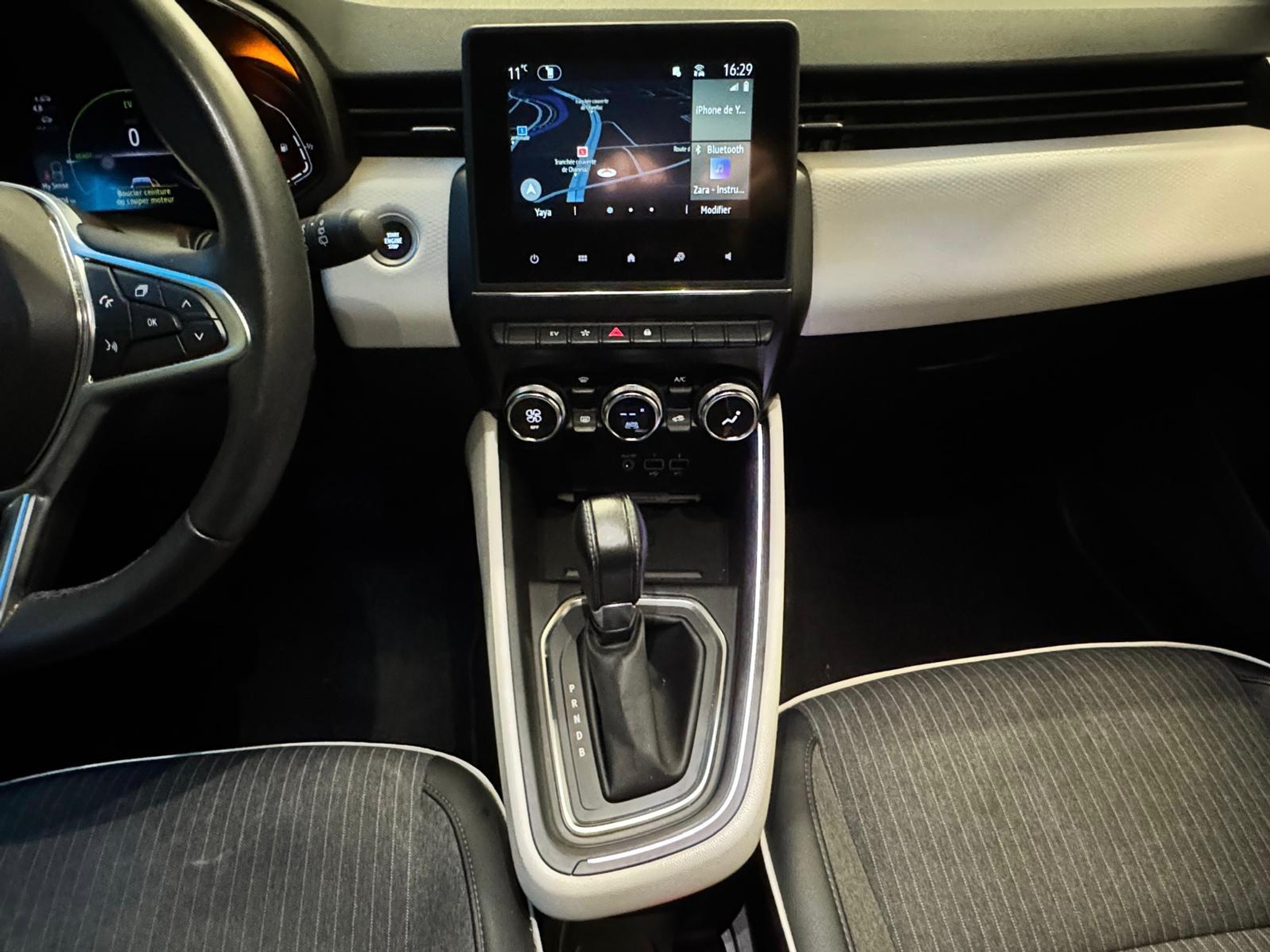 listing desktop thumbnail image 17