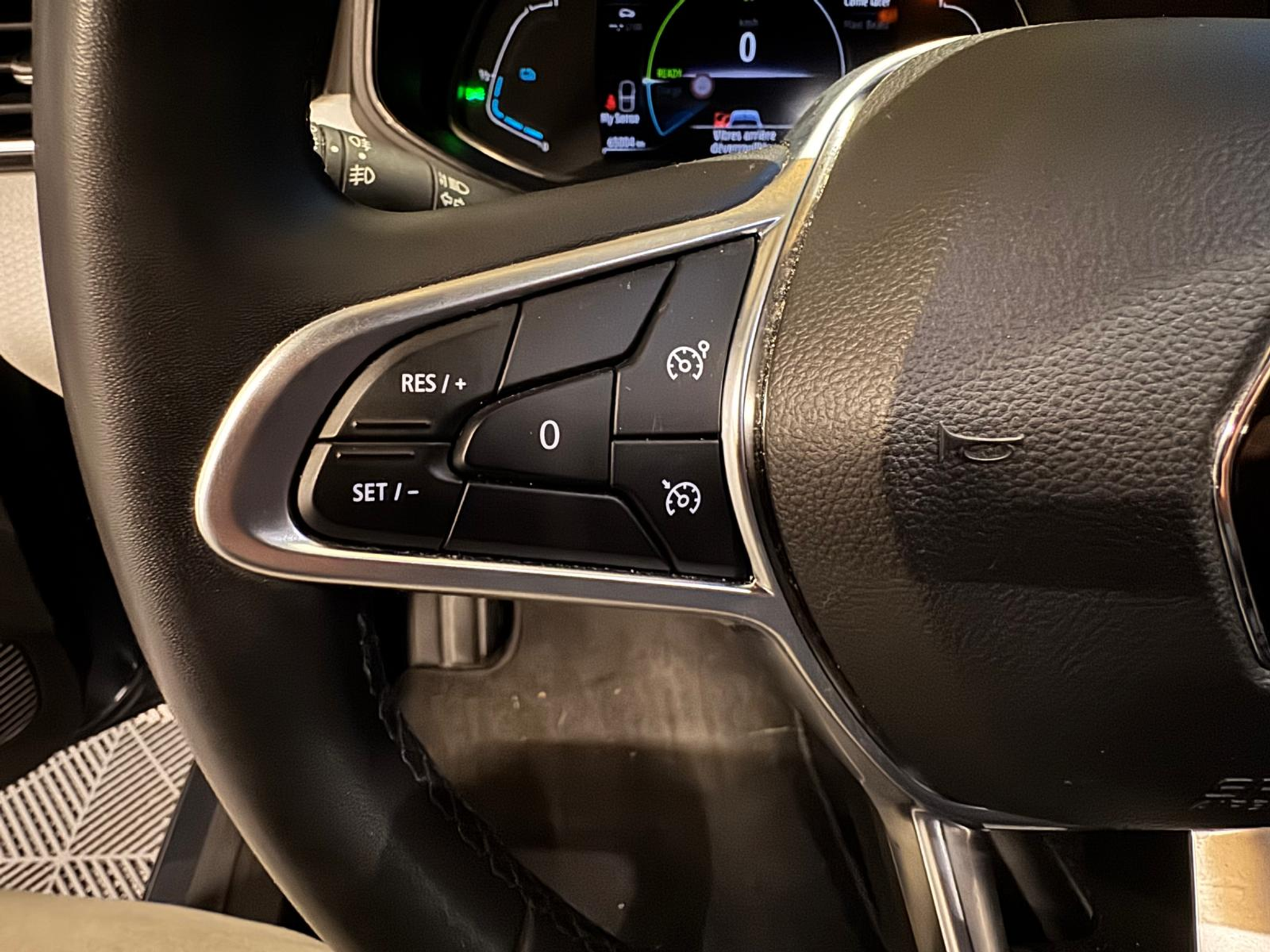 listing desktop thumbnail image 15