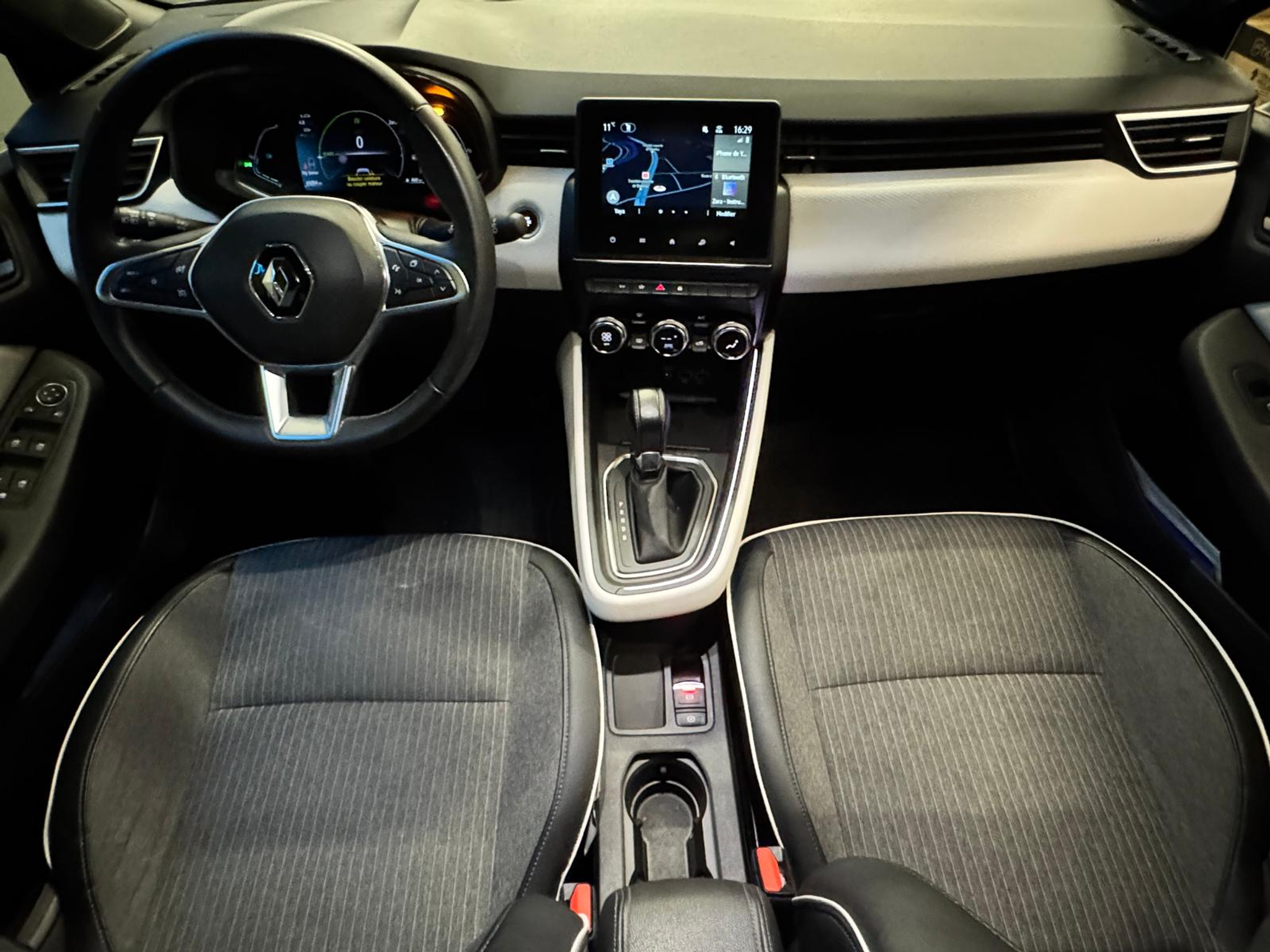 listing desktop thumbnail image 13