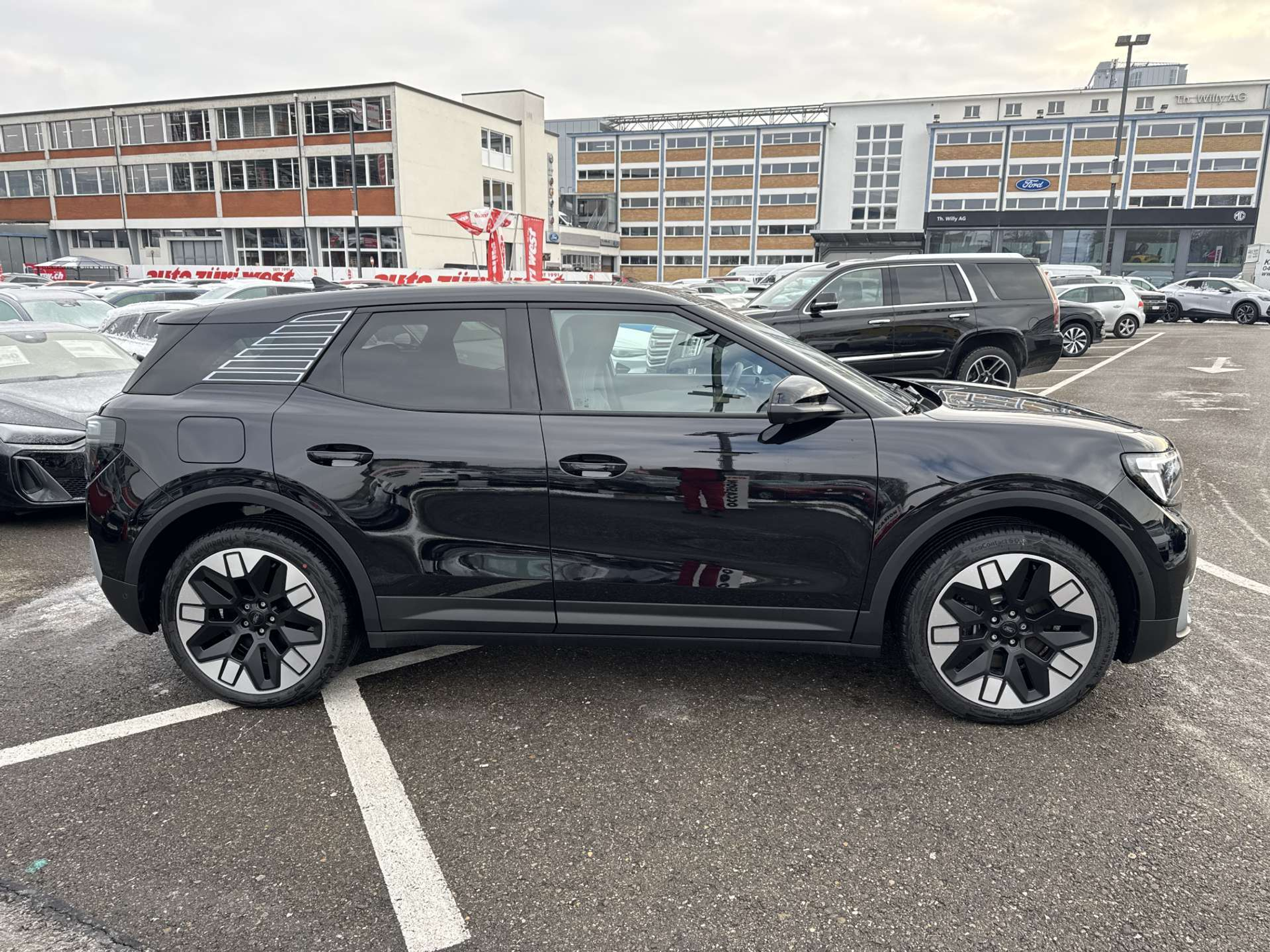 listing desktop thumbnail image 9